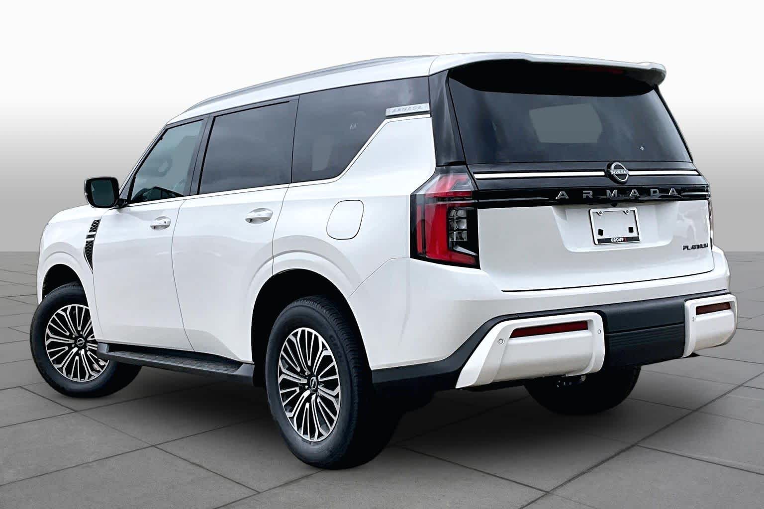 2027 Nissan Armada photo 7 of 21