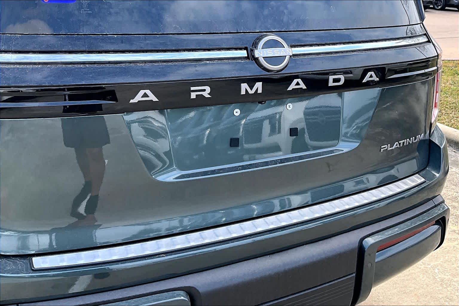 2026 Nissan Armada Platinum Alpine Metallic/Super Black at Sterling McCall Nissan