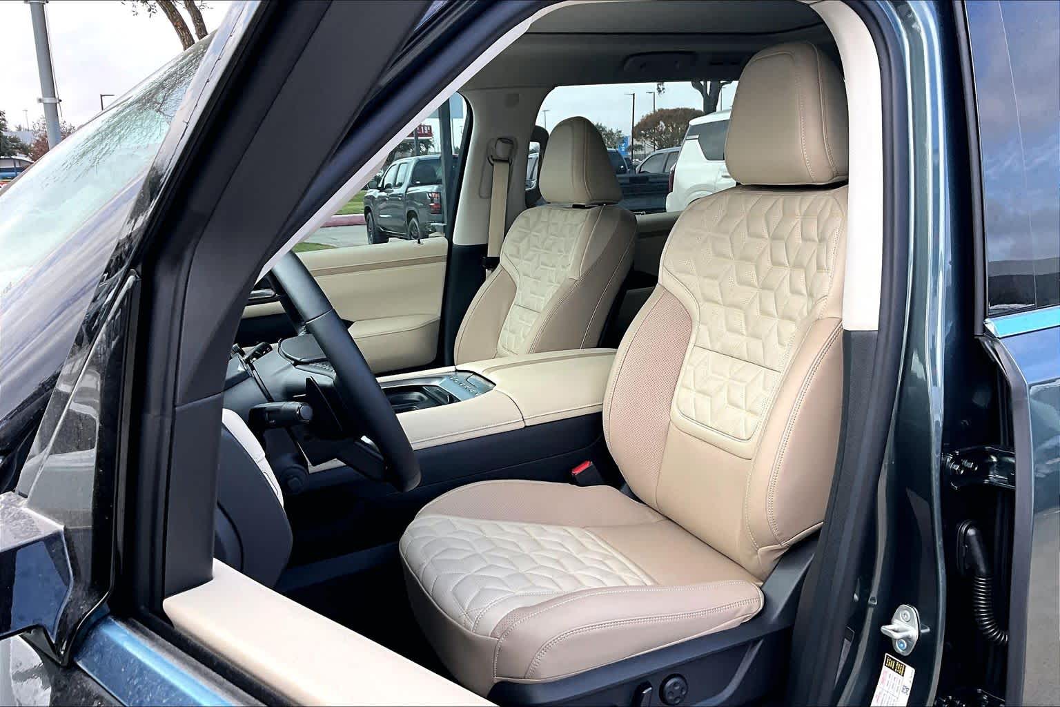2026 Nissan Armada Platinum Alpine Metallic/Super Black at Sterling McCall Nissan