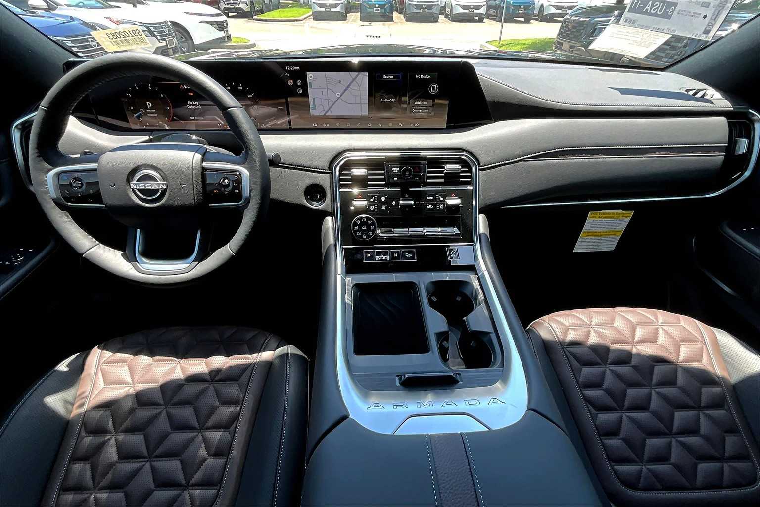 2025 Nissan Armada Platinum - 4