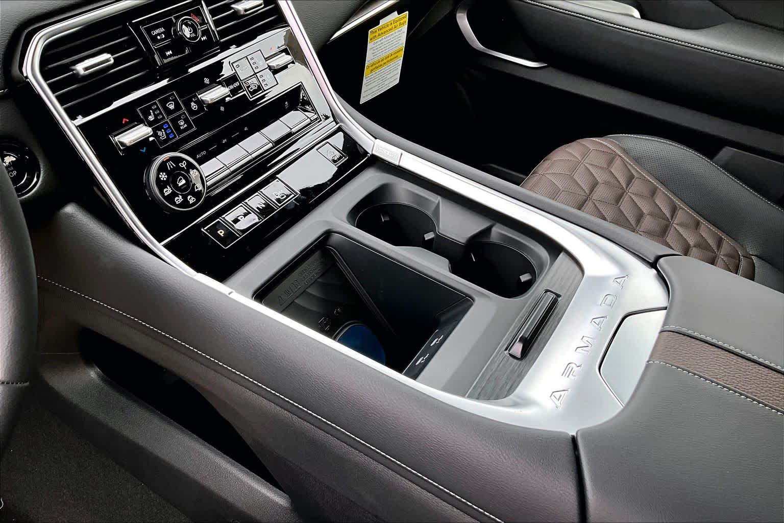 2027 Nissan Armada photo 11 of 20