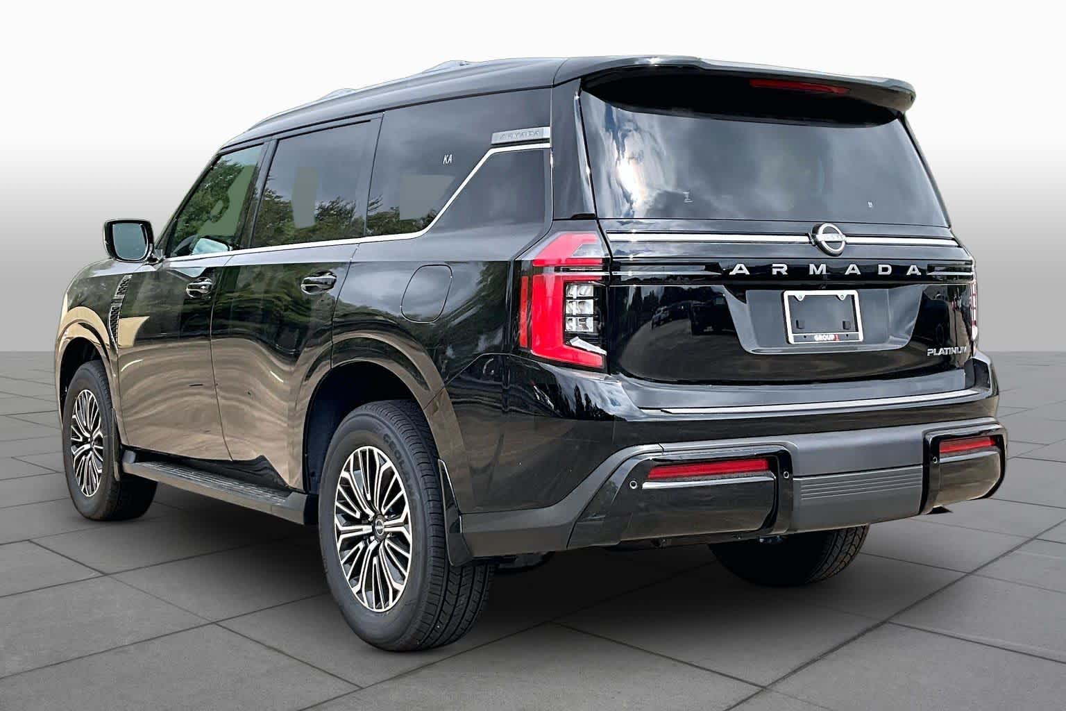 2027 Nissan Armada photo 7 of 20