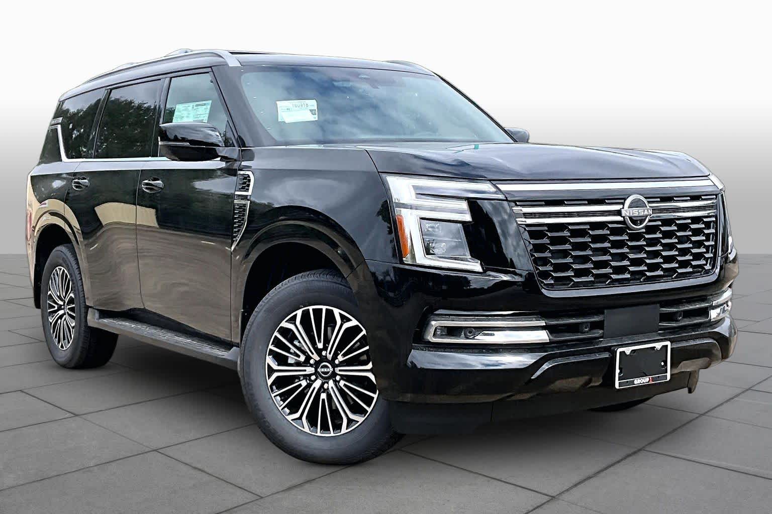 2027 Nissan Armada photo 2 of 20