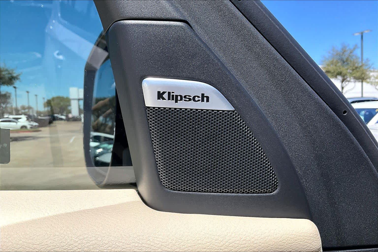 2026 Nissan Armada Platinum Aspen White Tricoat at Sterling McCall Nissan