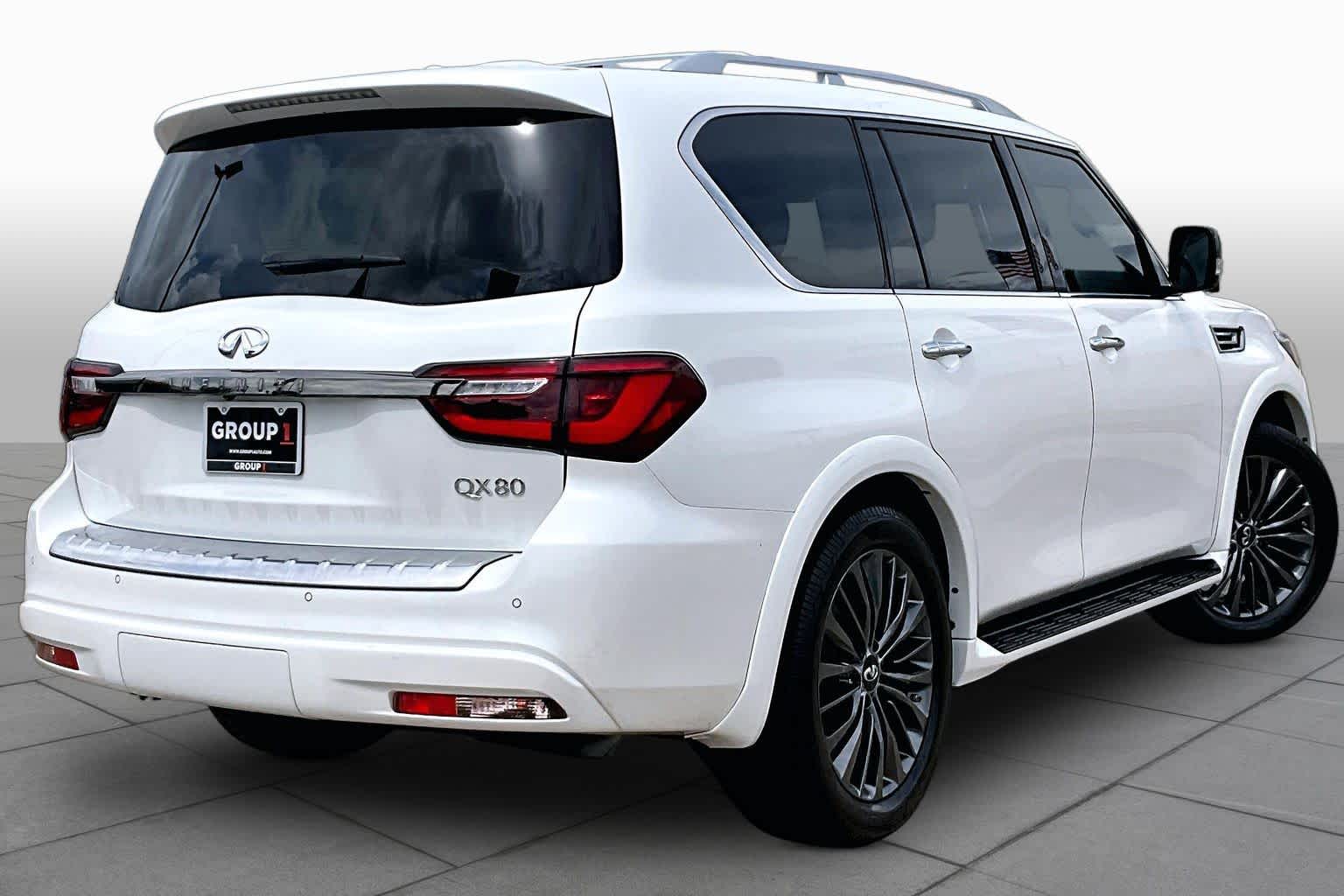 2021 INFINITI QX80 photo 13 of 35