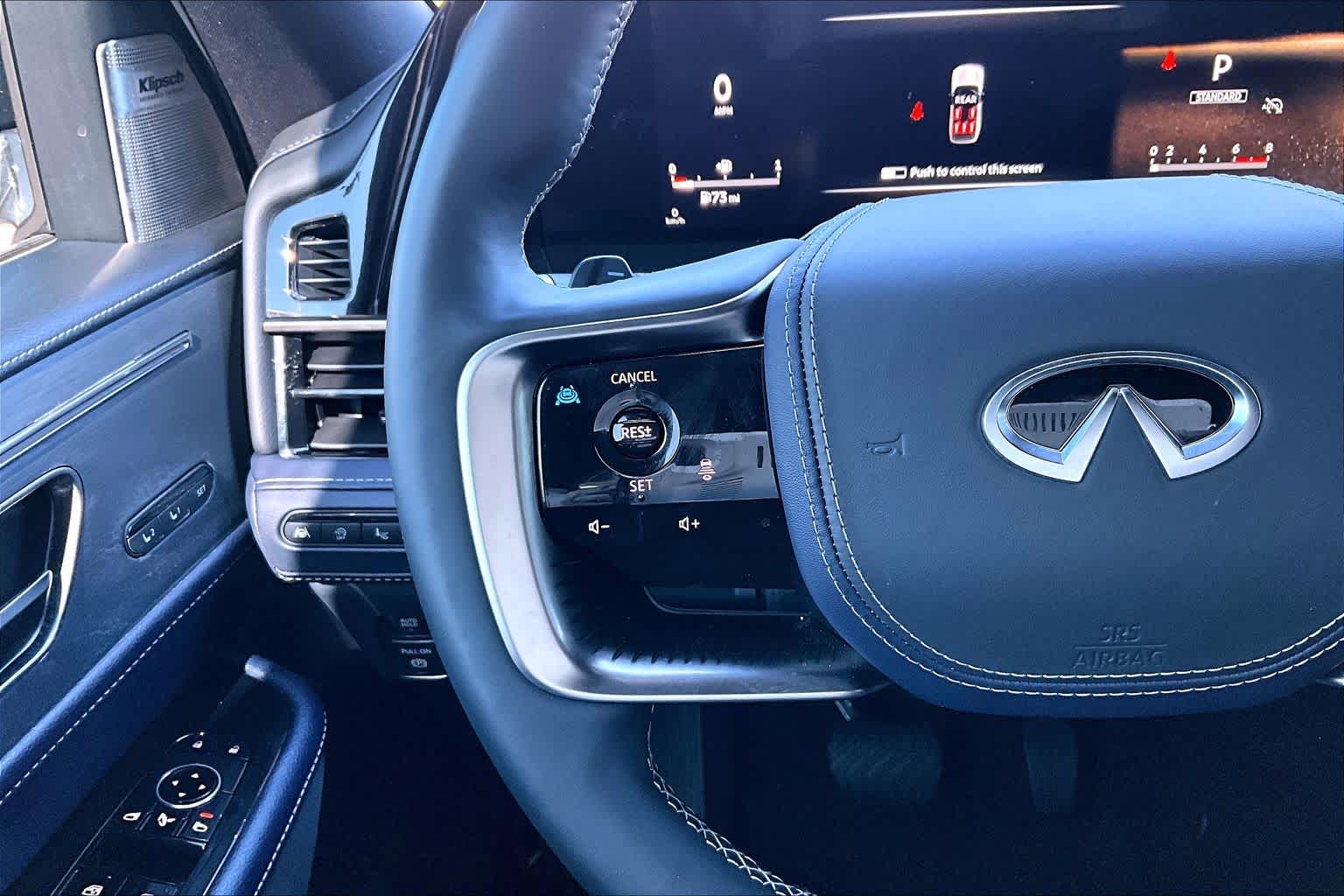2026 INFINITI QX80 photo 24 of 34