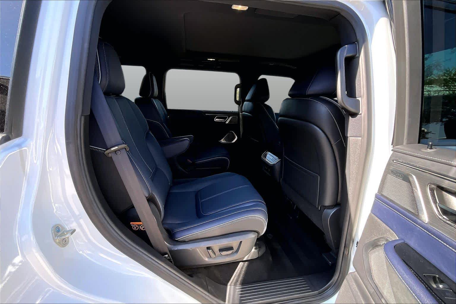 2026 INFINITI QX80 photo 21 of 34