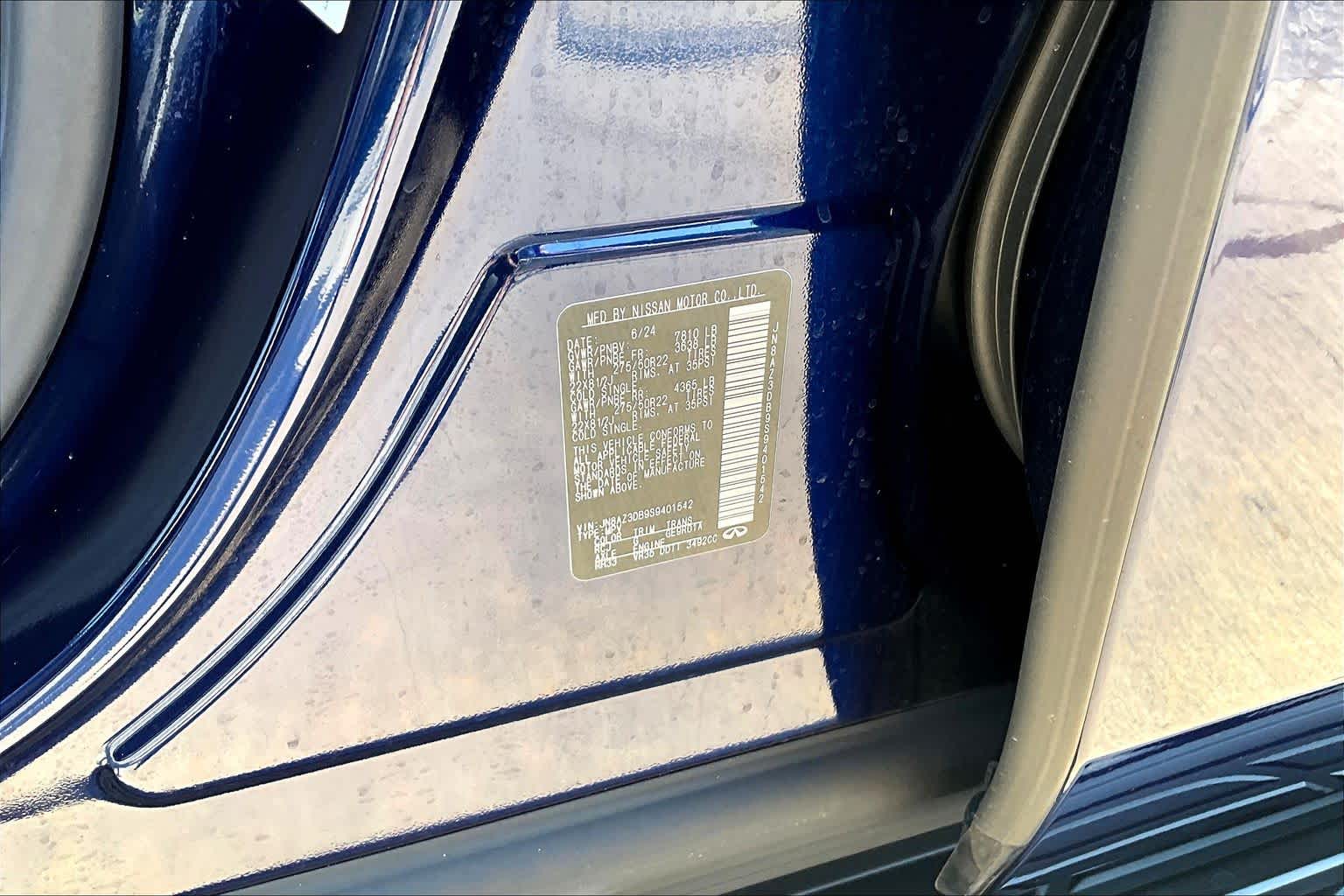 2025 INFINITI QX80 SENSORY Grand Blue at Sterling McCall Nissan