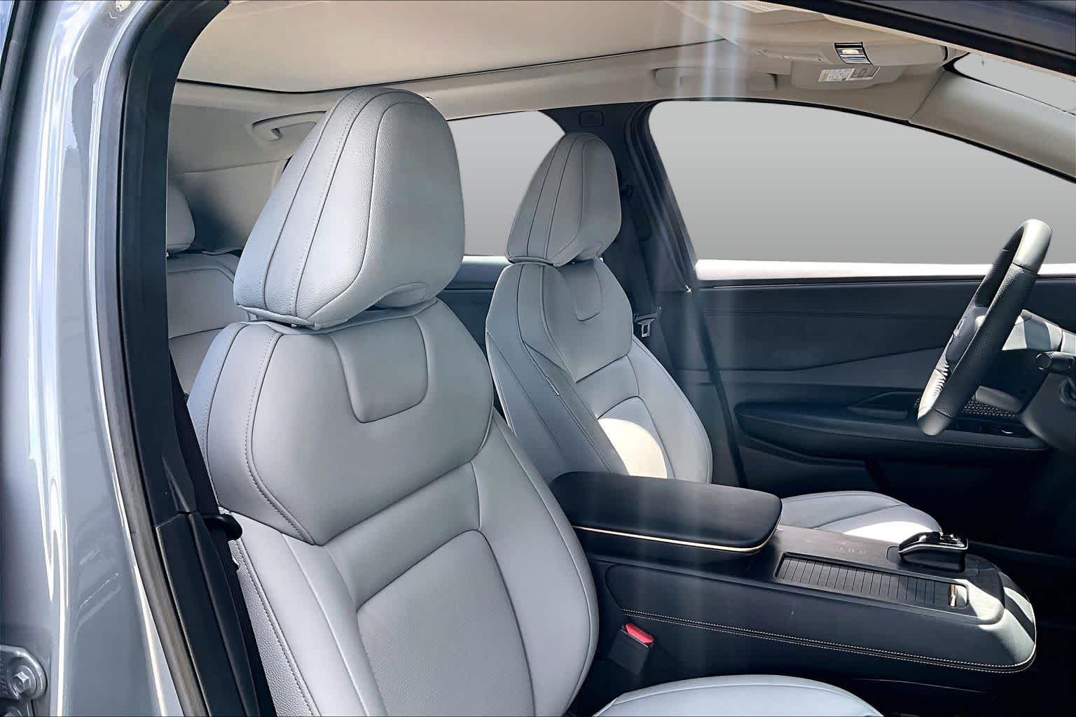 2025 Nissan ARIYA EVOLVE+ Boulder Gray Pearl at Auto Boutique Texas