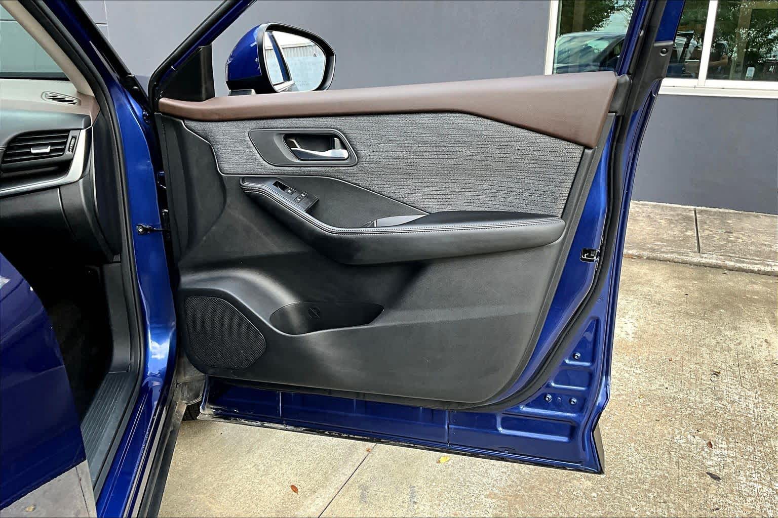 2023 Nissan Rogue SV Caspian Blue Metallic at Sterling McCall Nissan