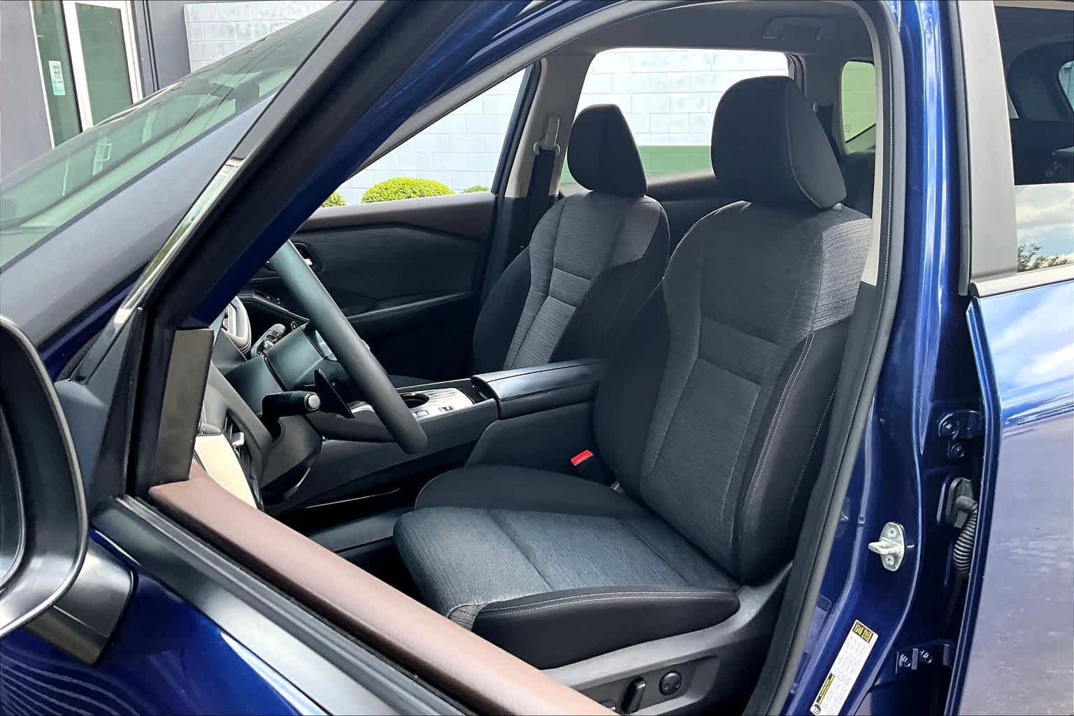 2023 Nissan Rogue SV Caspian Blue Metallic at Sterling McCall Nissan