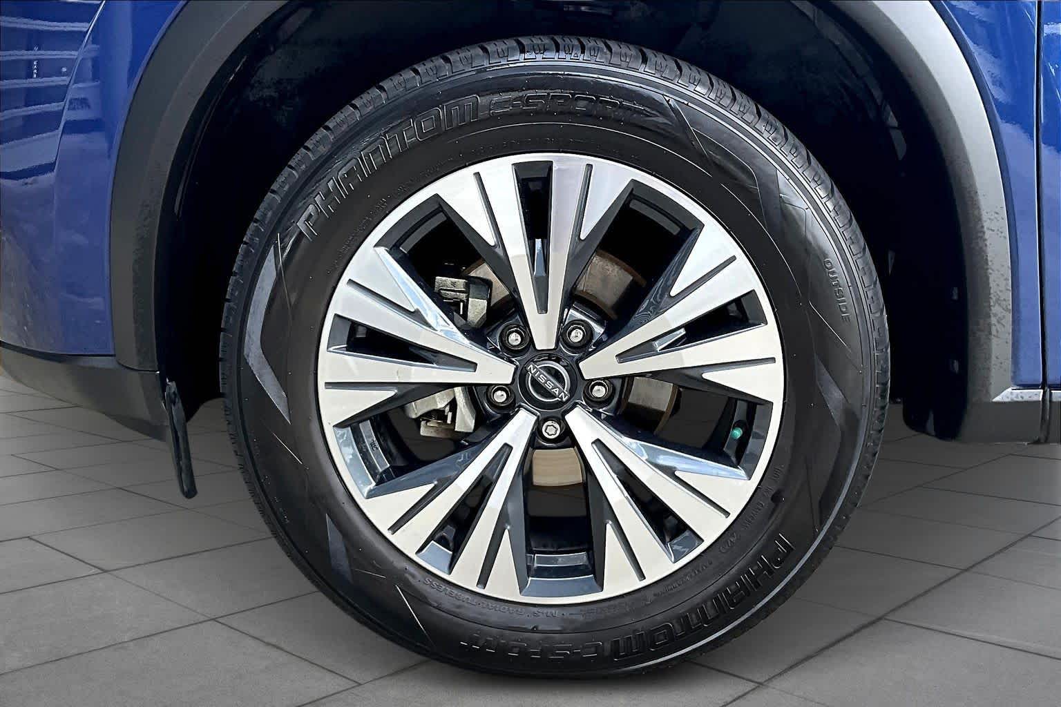 2023 Nissan Rogue SV Caspian Blue Metallic at Sterling McCall Nissan