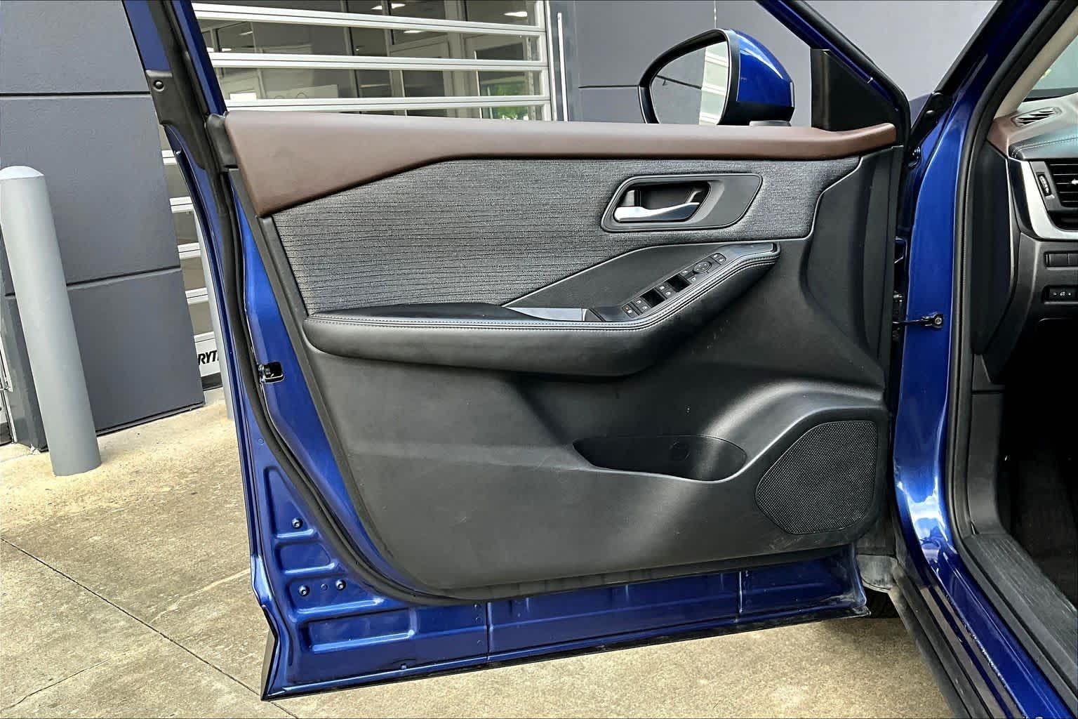 2023 Nissan Rogue SV Caspian Blue Metallic at Sterling McCall Nissan