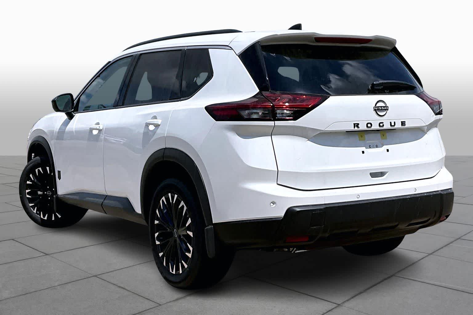 2026 Nissan Rogue Dark Armor Everest White Pearl Tricoat at Sterling McCall Nissan