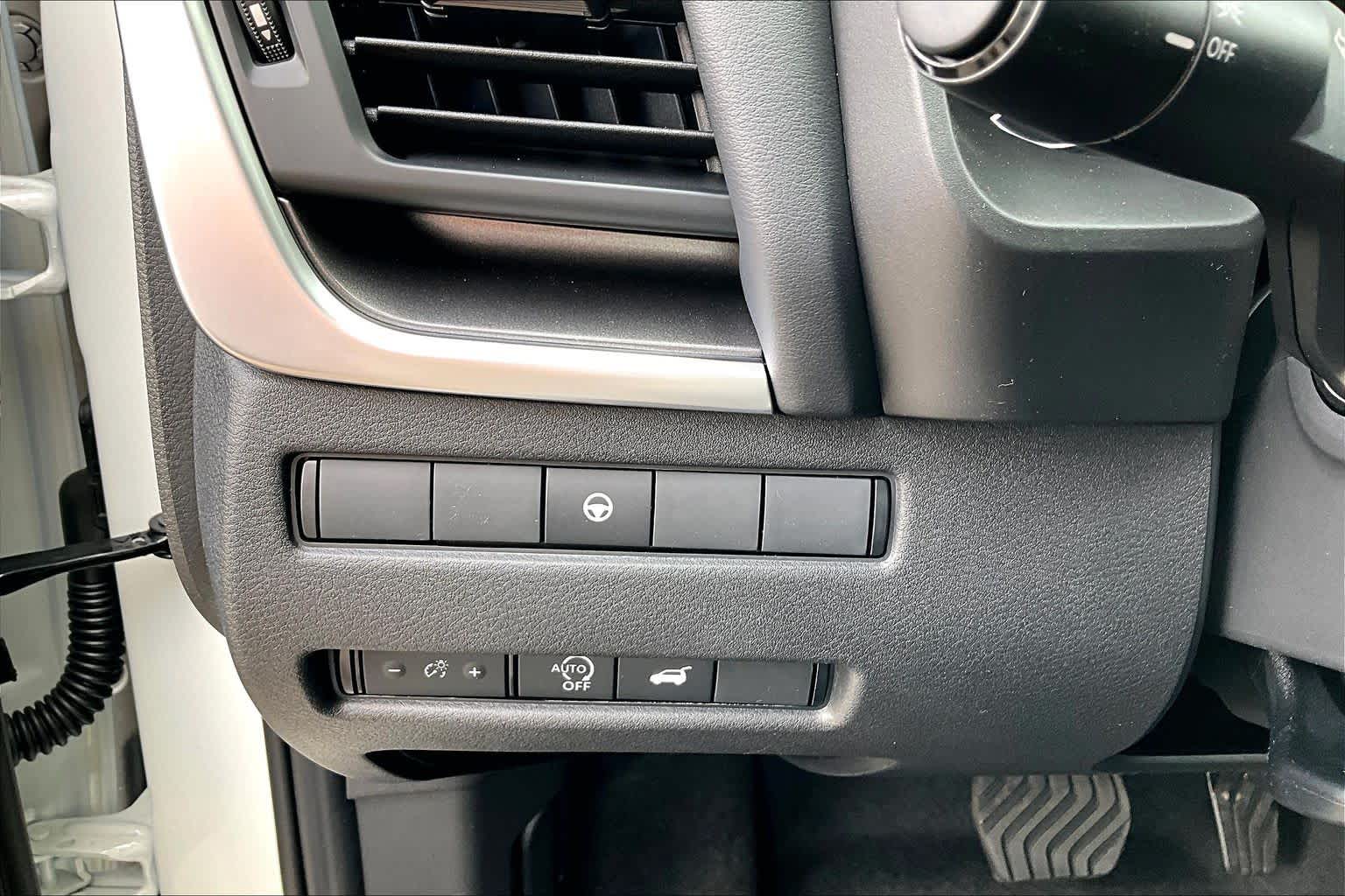 2026 Nissan Rogue Dark Armor Everest White Pearl Tricoat at Sterling McCall Nissan