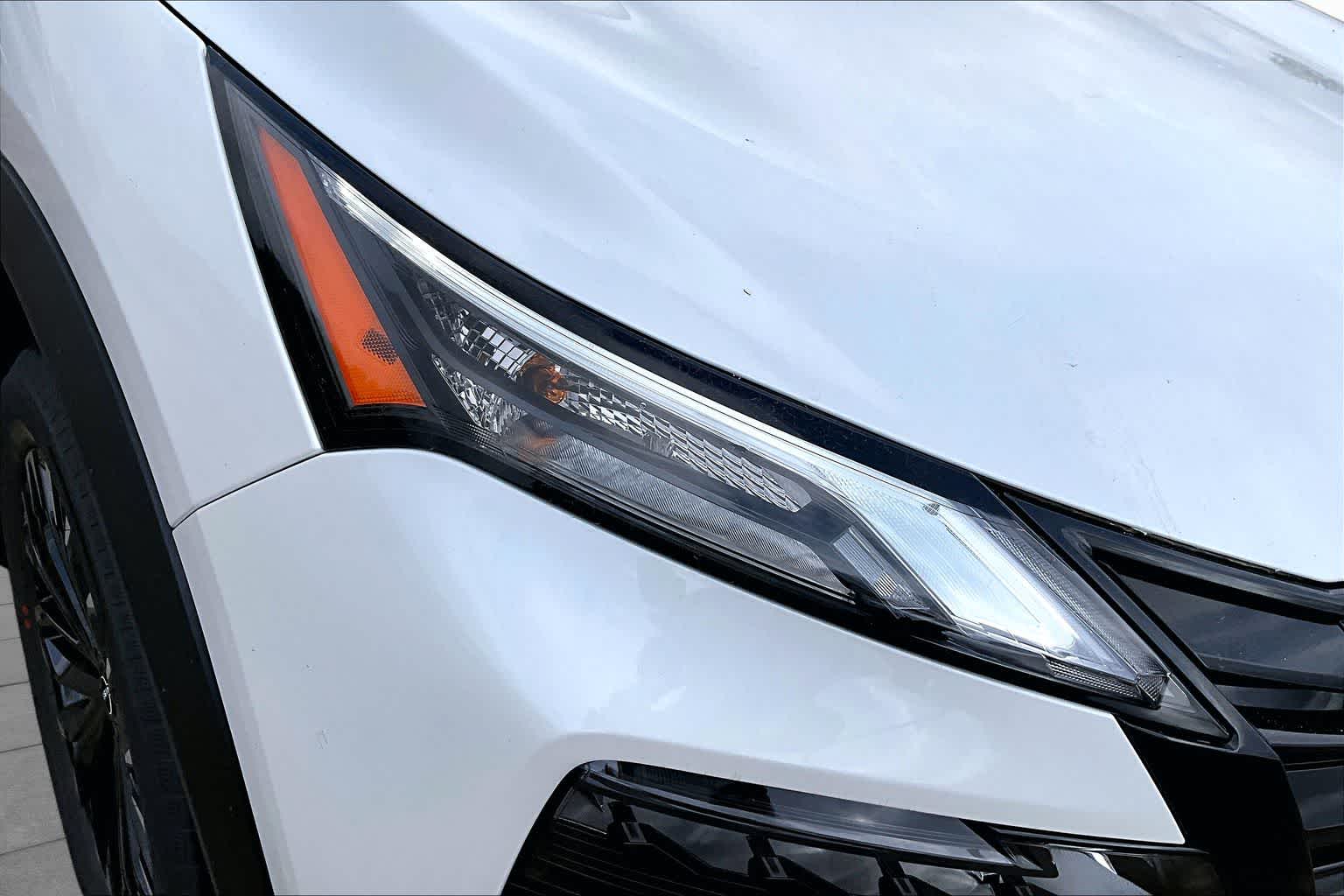 2026 Nissan Rogue Dark Armor Everest White Pearl Tricoat at Sterling McCall Nissan