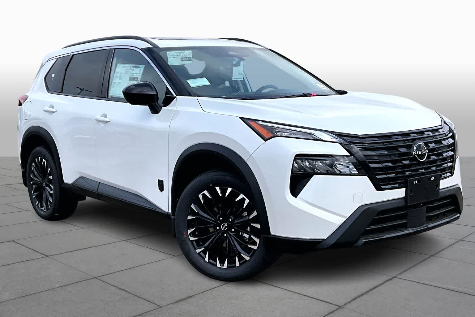 2026 Nissan Rogue Dark Armor Everest White Pearl Tricoat at Sterling McCall Nissan