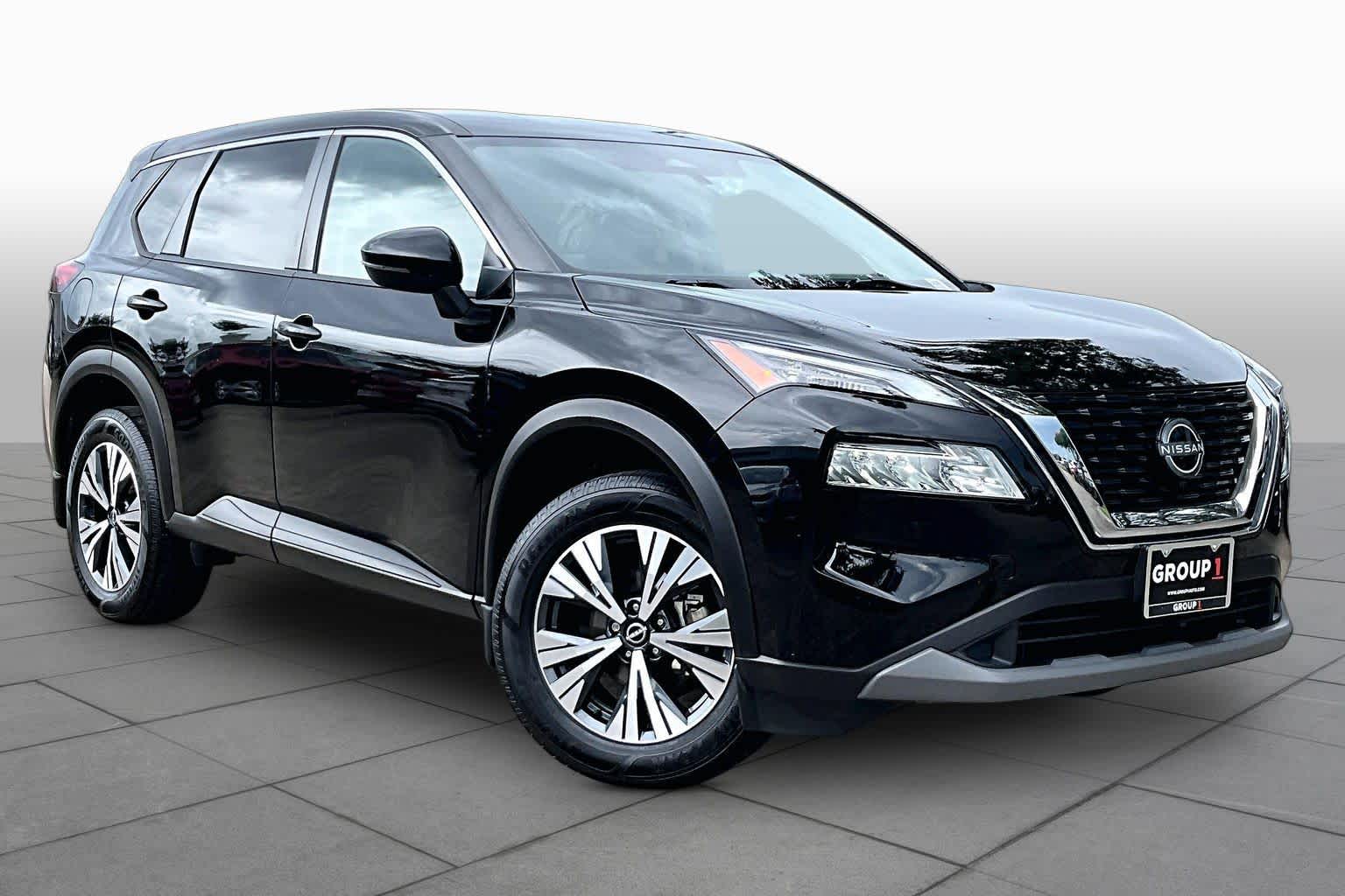 2023 Nissan Rogue SV - 2