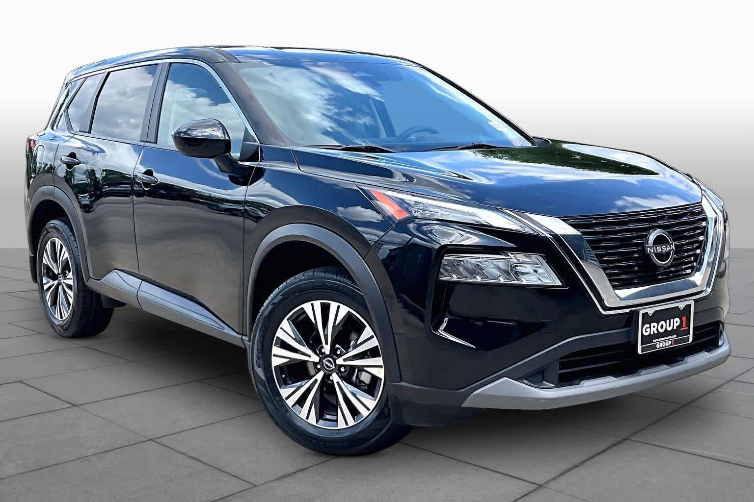 2023 Nissan Rogue SV - 2