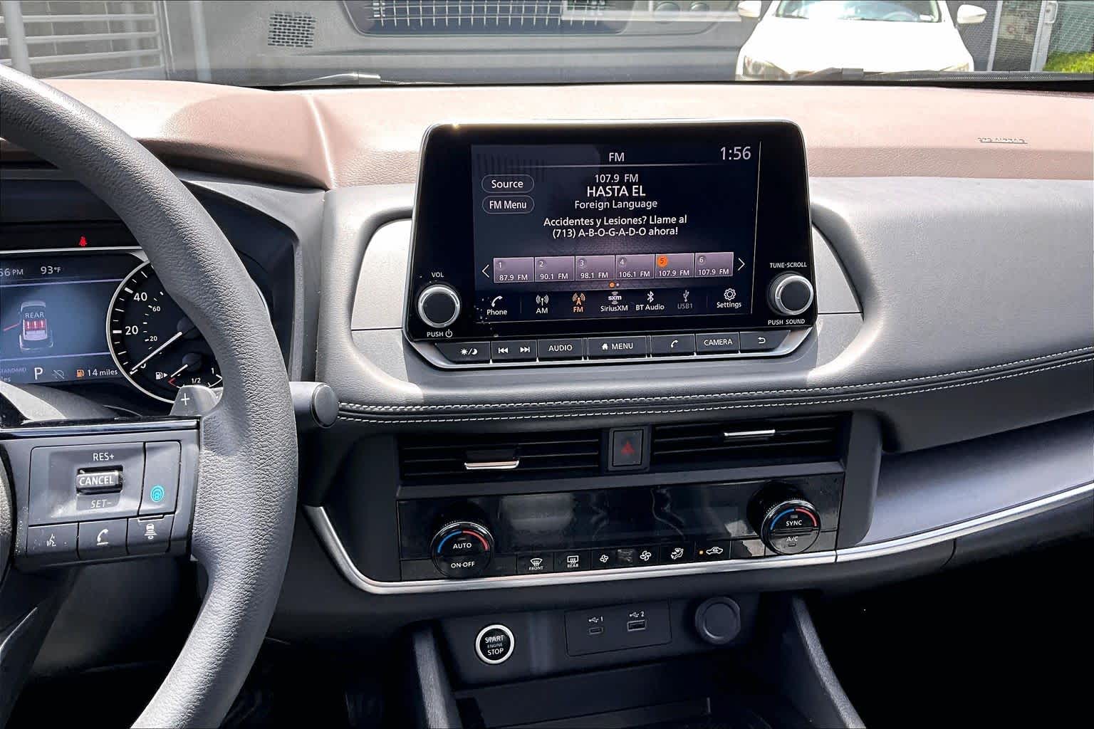 2023 Nissan Rogue SV - 6