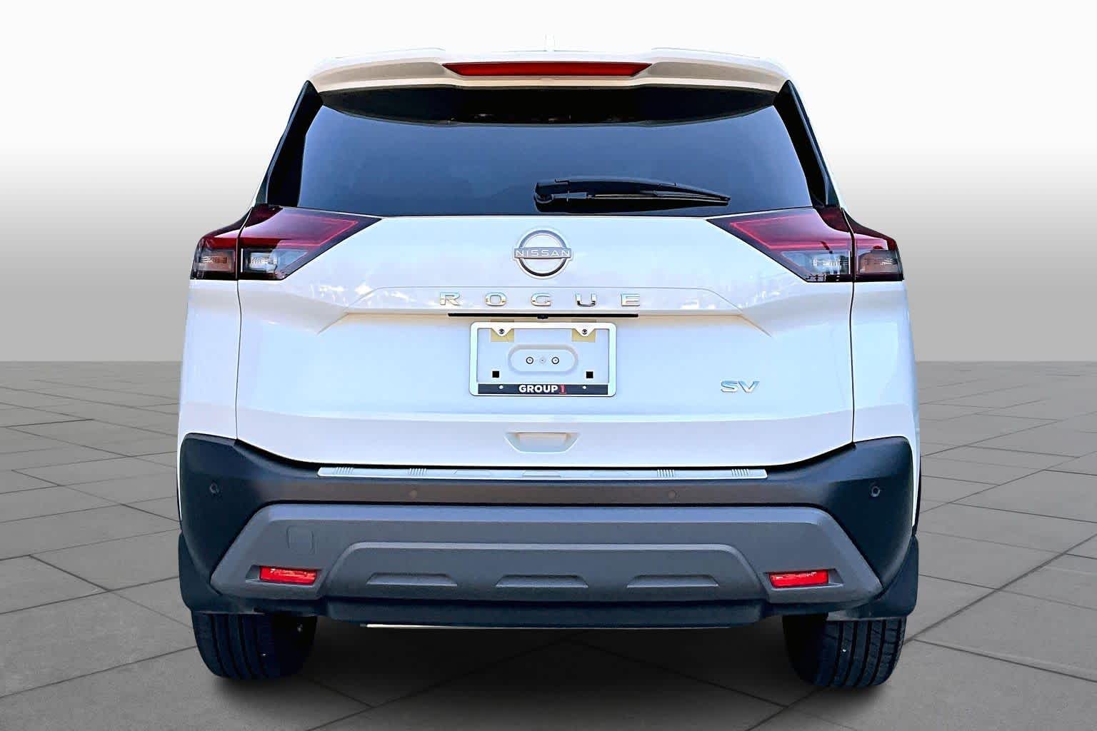 2023 Nissan Rogue SV Pearl White Tricoat at Sterling McCall Nissan