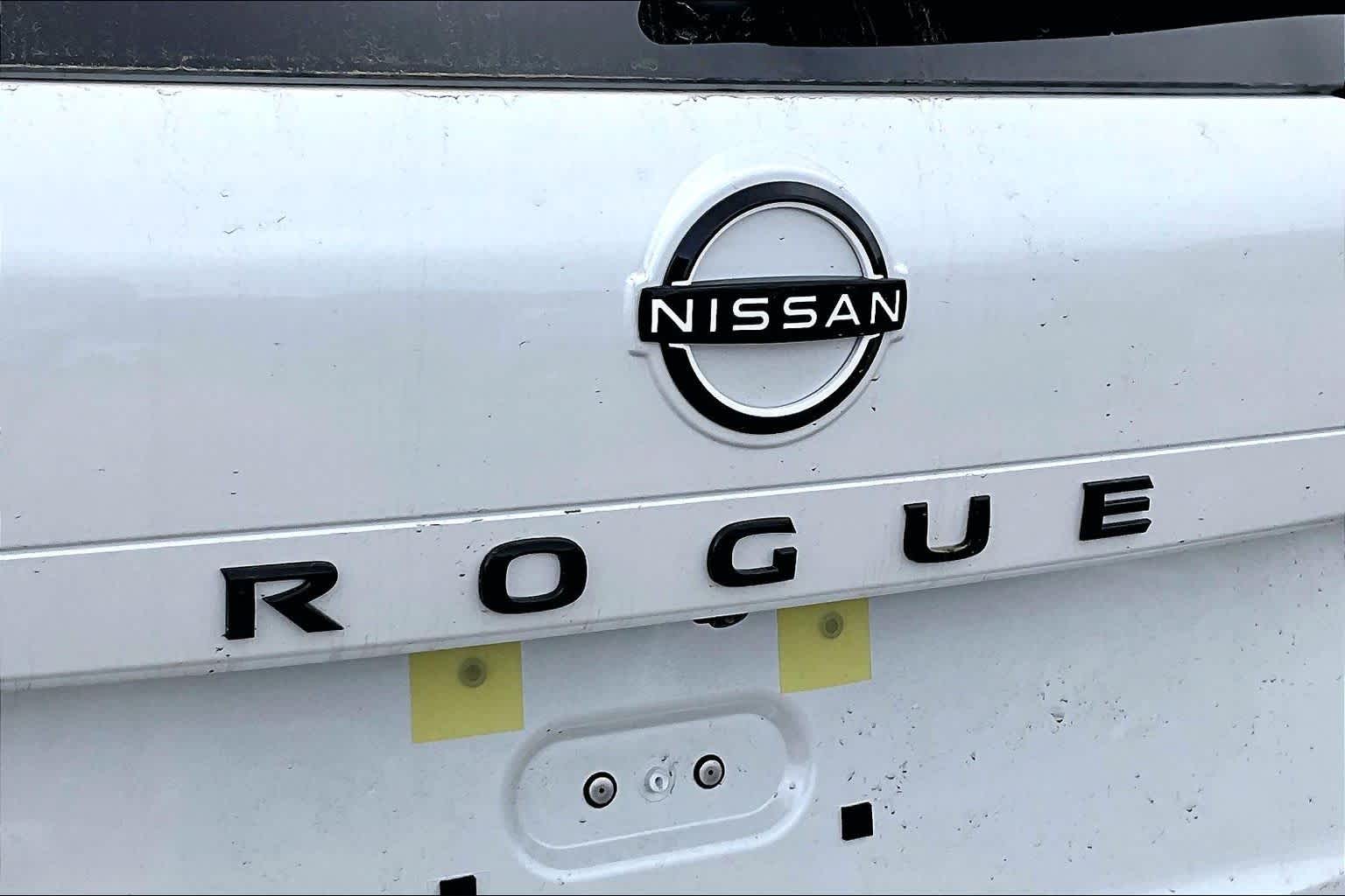 2026 Nissan Rogue Dark Armor Everest White Pearl Tricoat at Sterling McCall Nissan