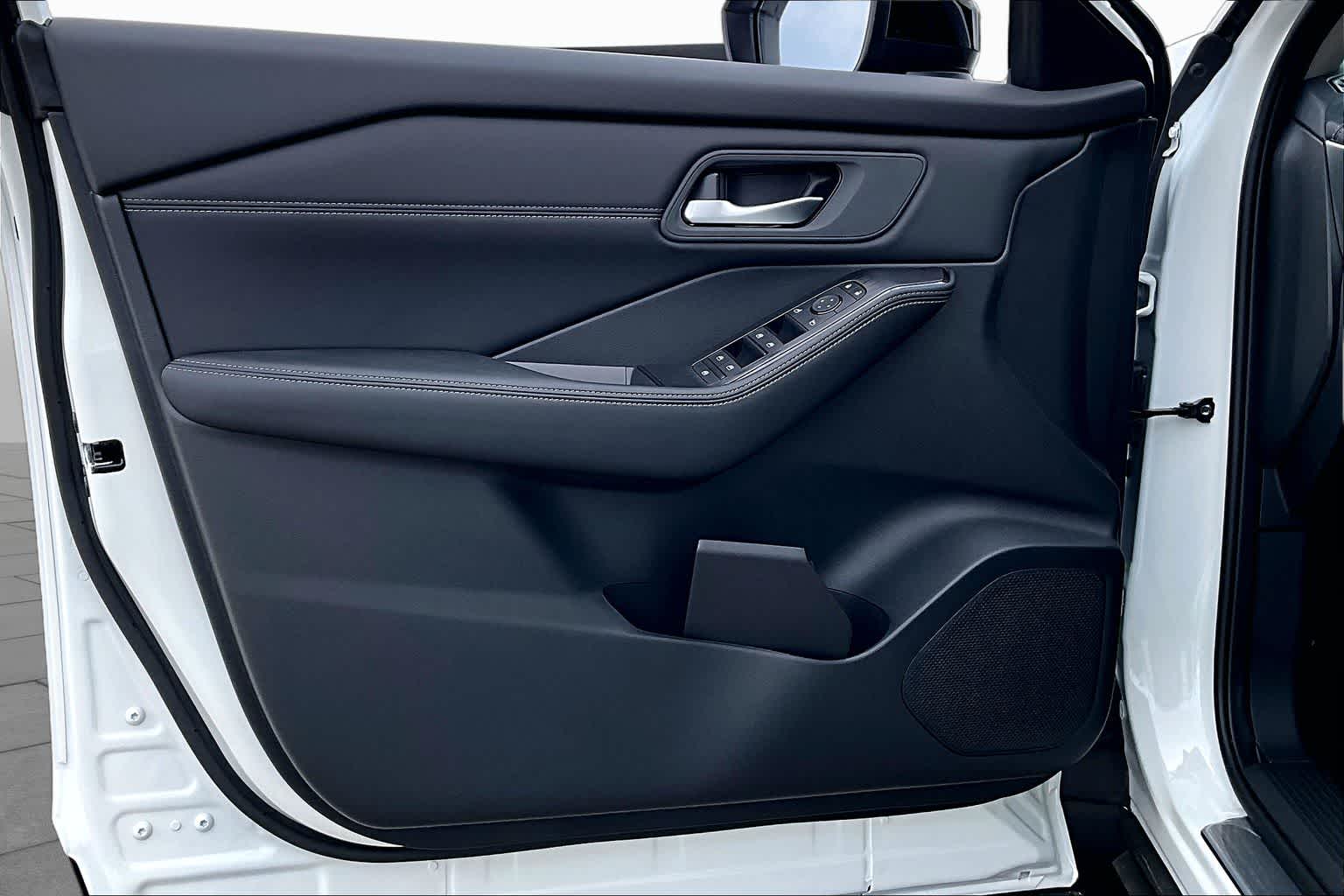 2026 Nissan Rogue Dark Armor Everest White Pearl Tricoat at Sterling McCall Nissan