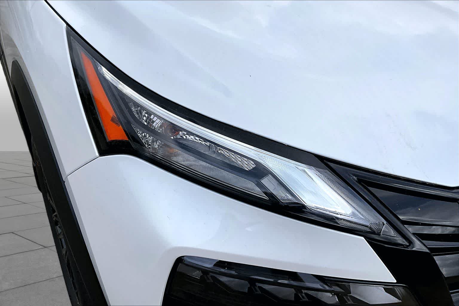 2026 Nissan Rogue Dark Armor Everest White Pearl Tricoat at Sterling McCall Nissan