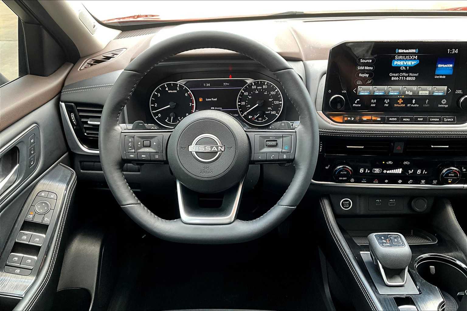 2023 Nissan Rogue SL - 4