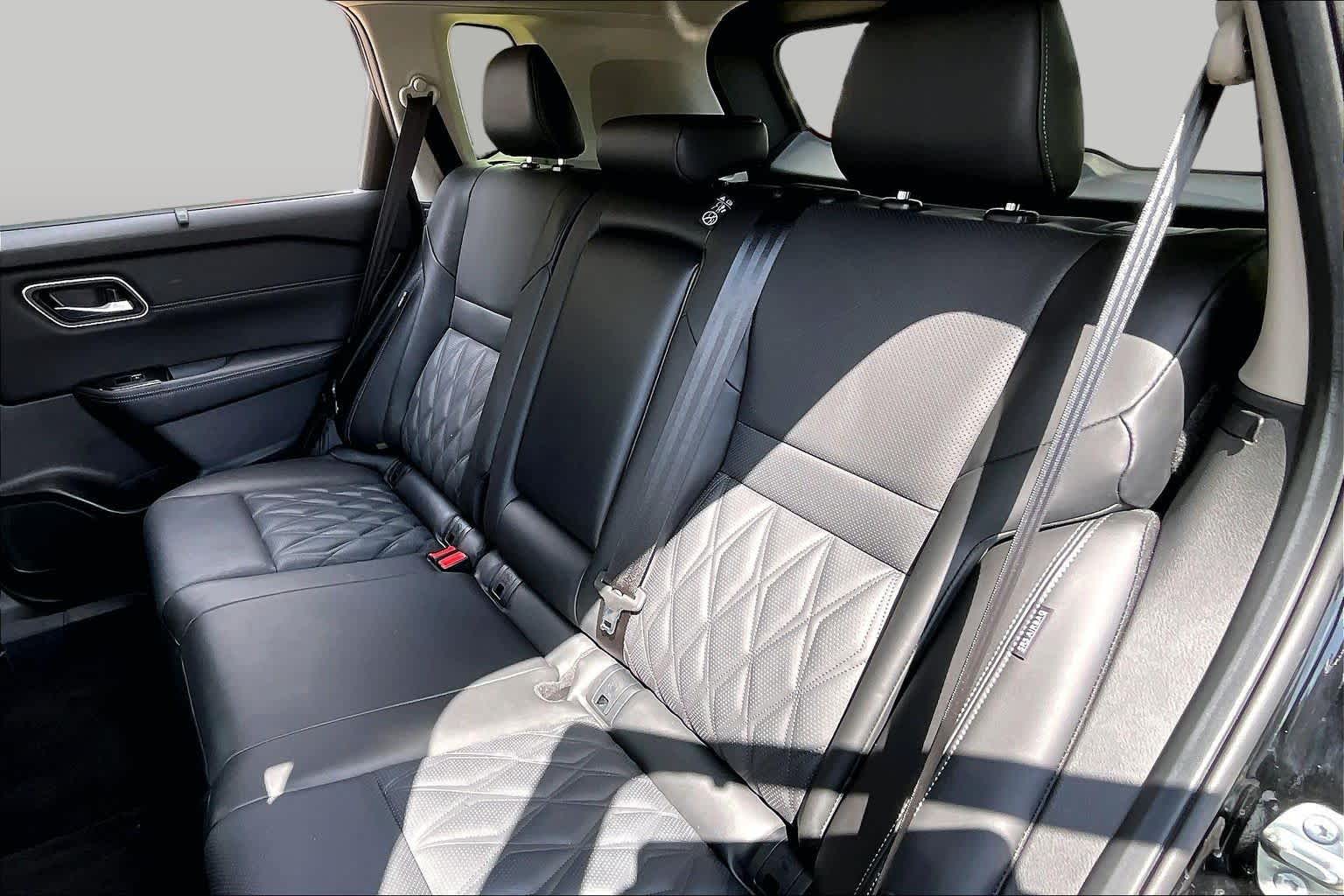2025 Nissan Rogue photo 20 of 35