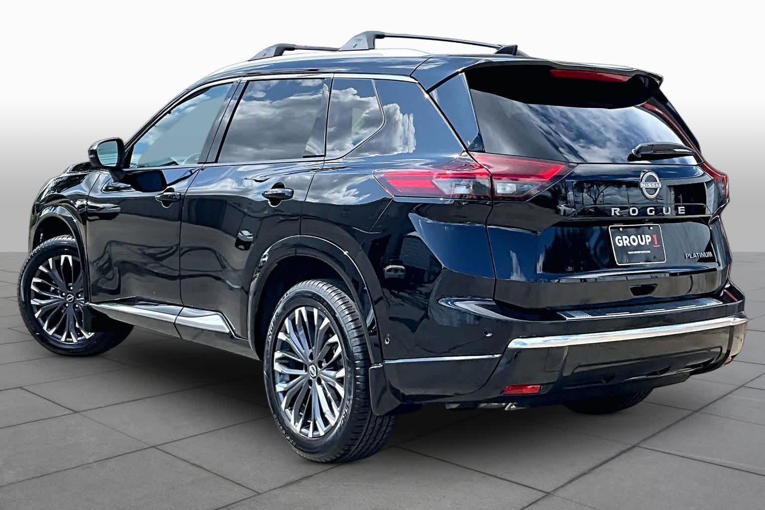 2025 Nissan Rogue photo 12 of 35