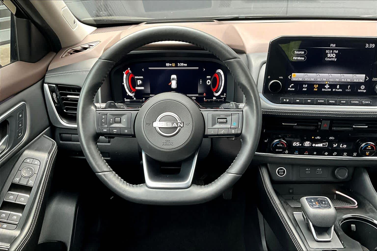 2023 Nissan Rogue Platinum - 4