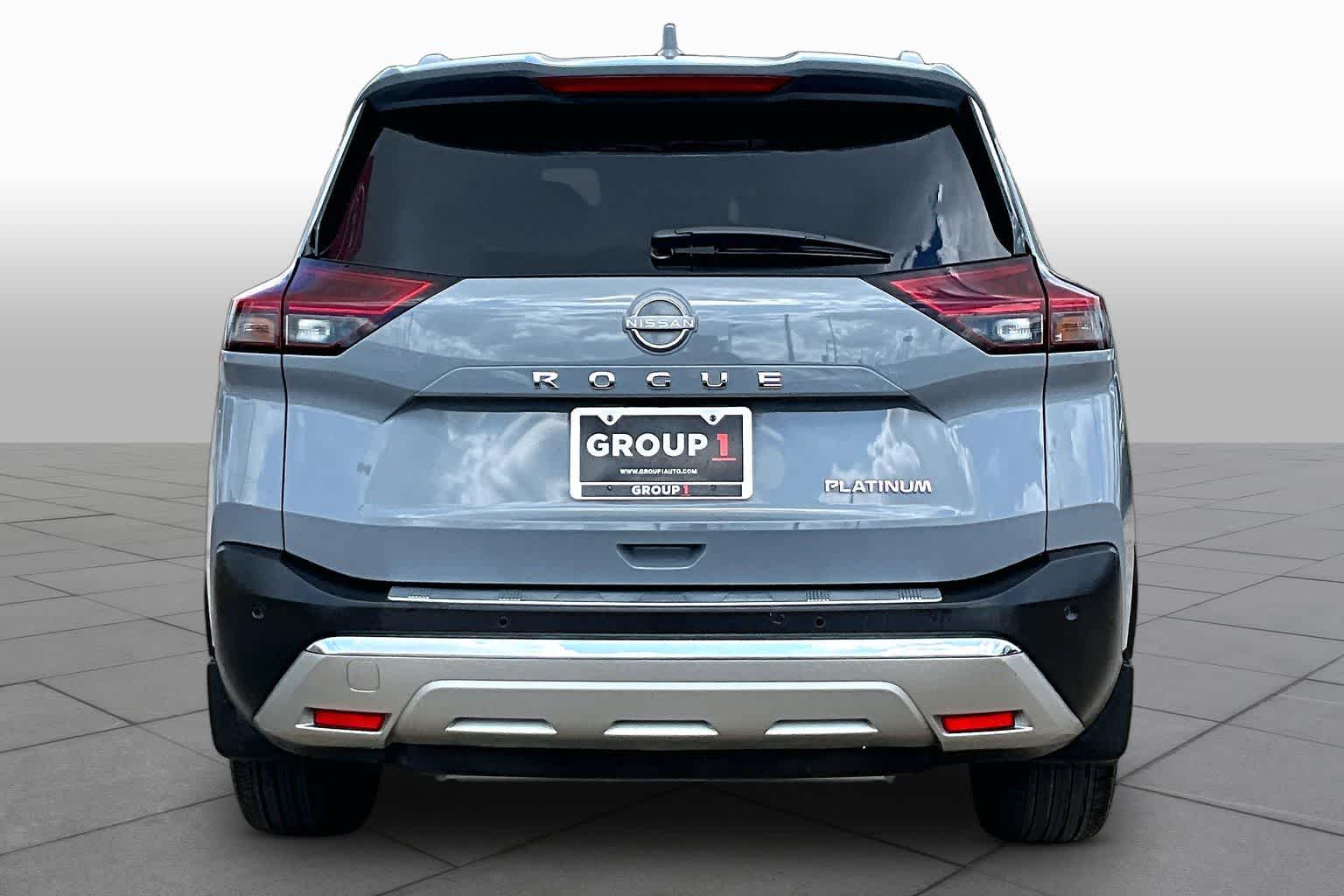 2023 Nissan Rogue Platinum Boulder Gray Pearl at Sterling McCall Nissan