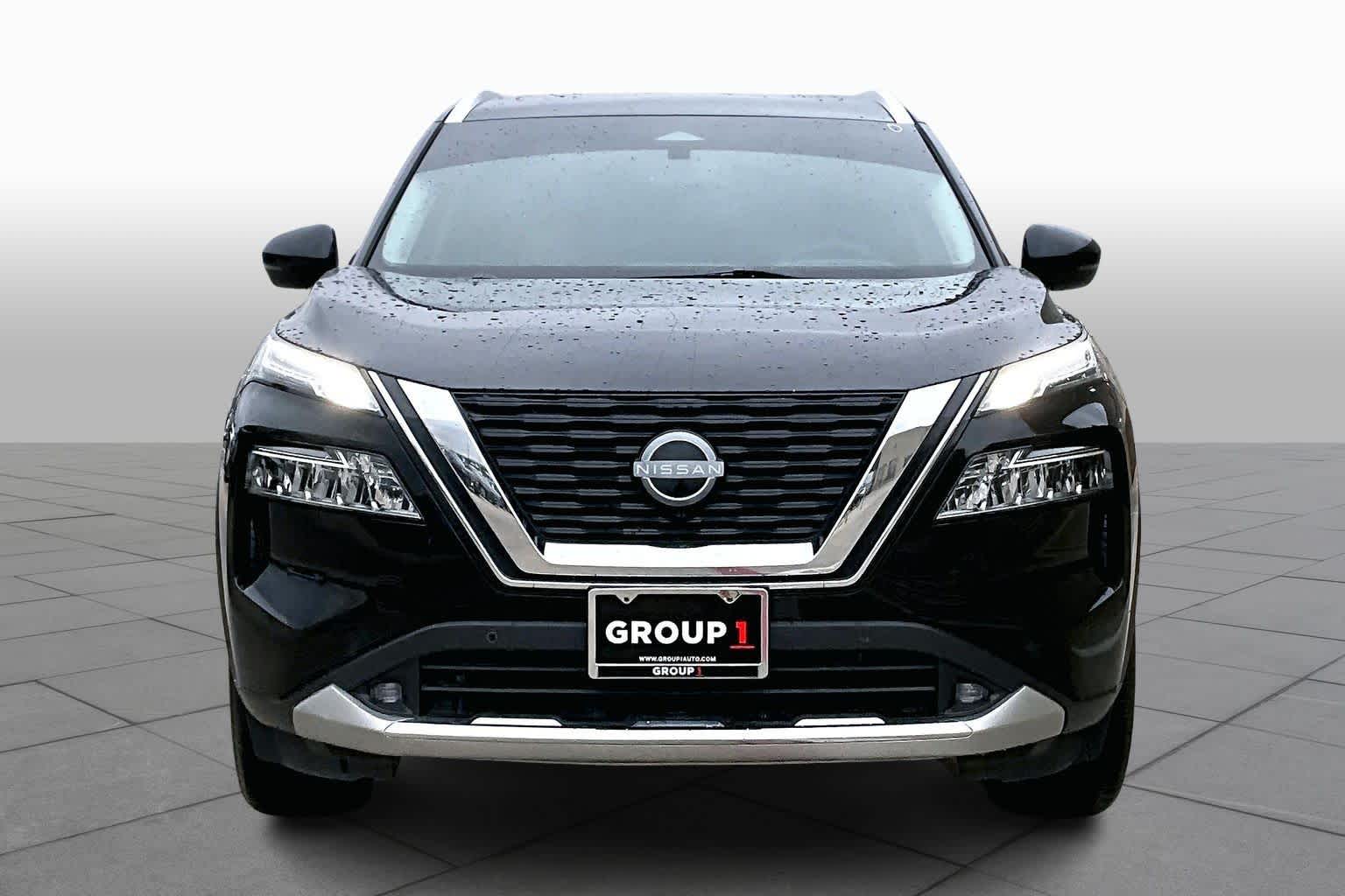 2022 Nissan Rogue Platinum Super Black at Tomball Ford