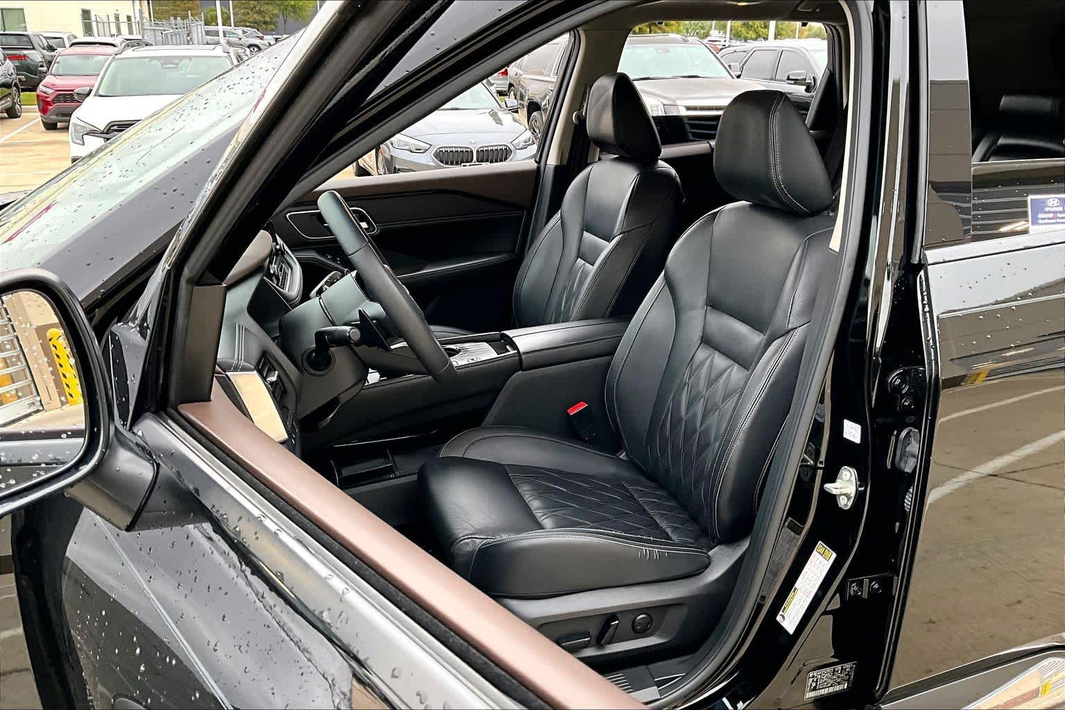 2022 Nissan Rogue Platinum Super Black at Tomball Ford