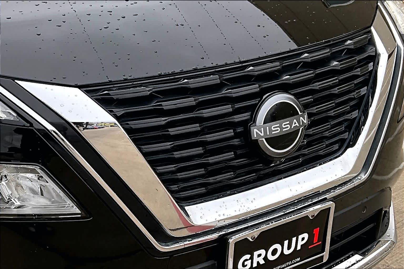 2022 Nissan Rogue Platinum Super Black at Tomball Ford