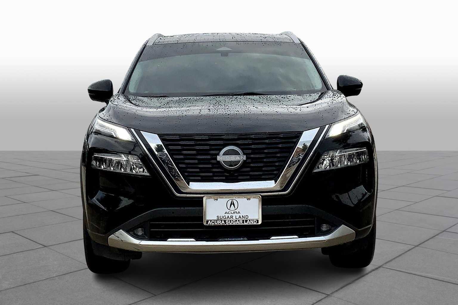 2022 Nissan Rogue Platinum Super Black at Tomball Ford