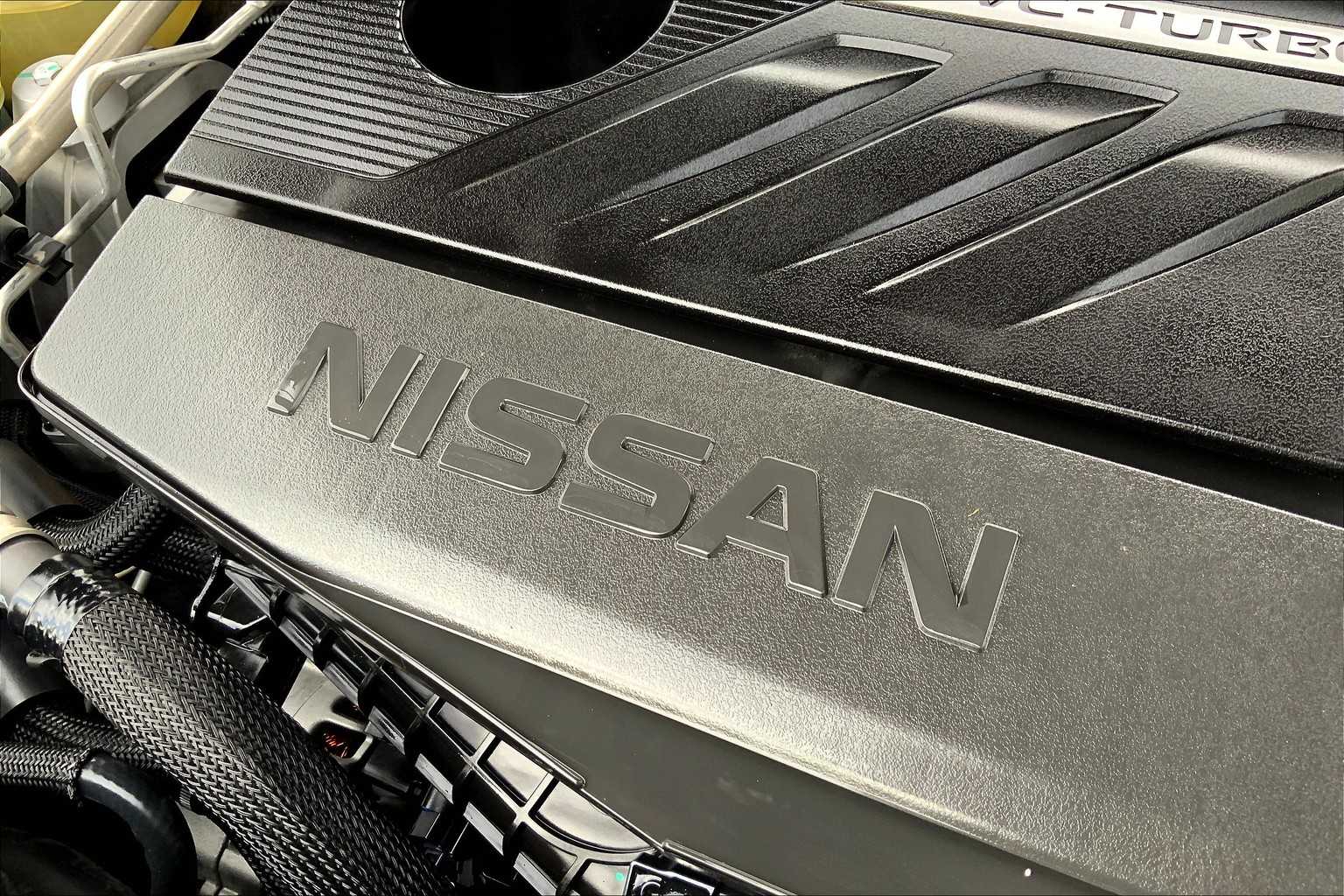 2022 Nissan Rogue Platinum Super Black at Tomball Ford