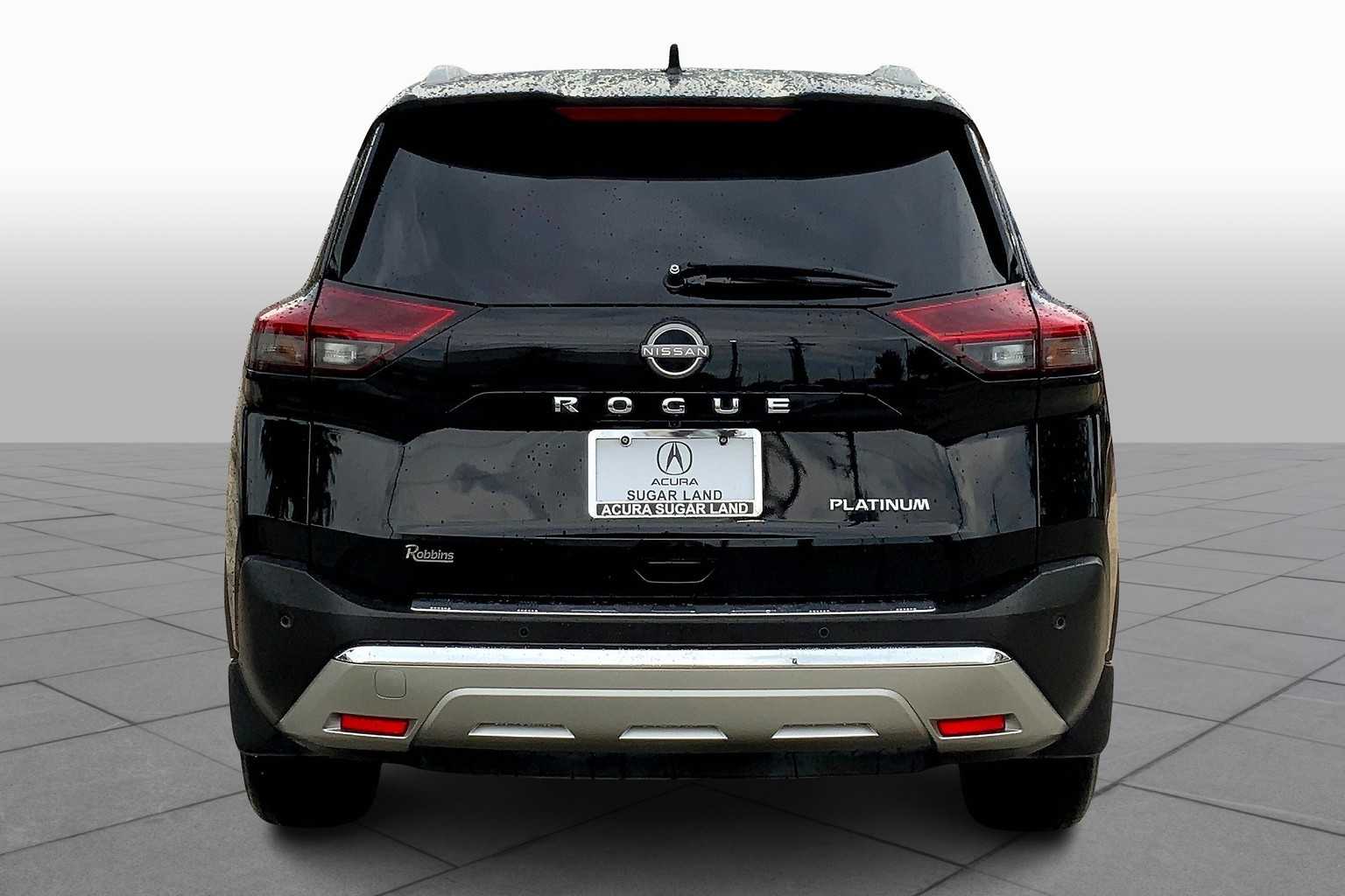 2022 Nissan Rogue Platinum Super Black at Tomball Ford