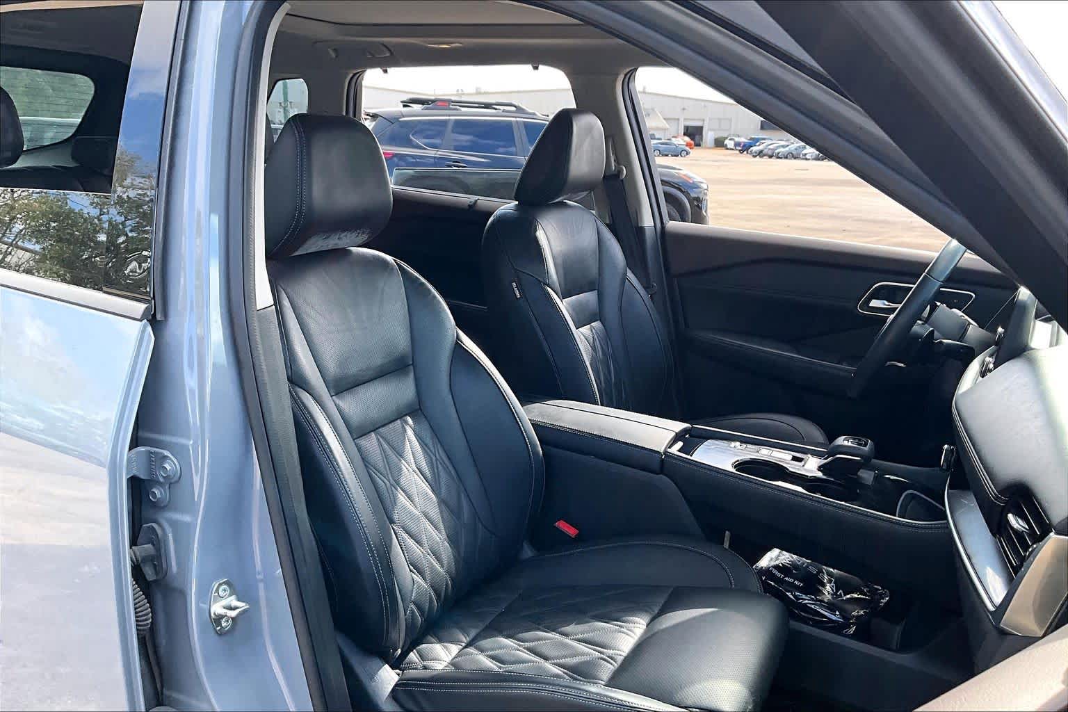 2022 Nissan Rogue Platinum - 7