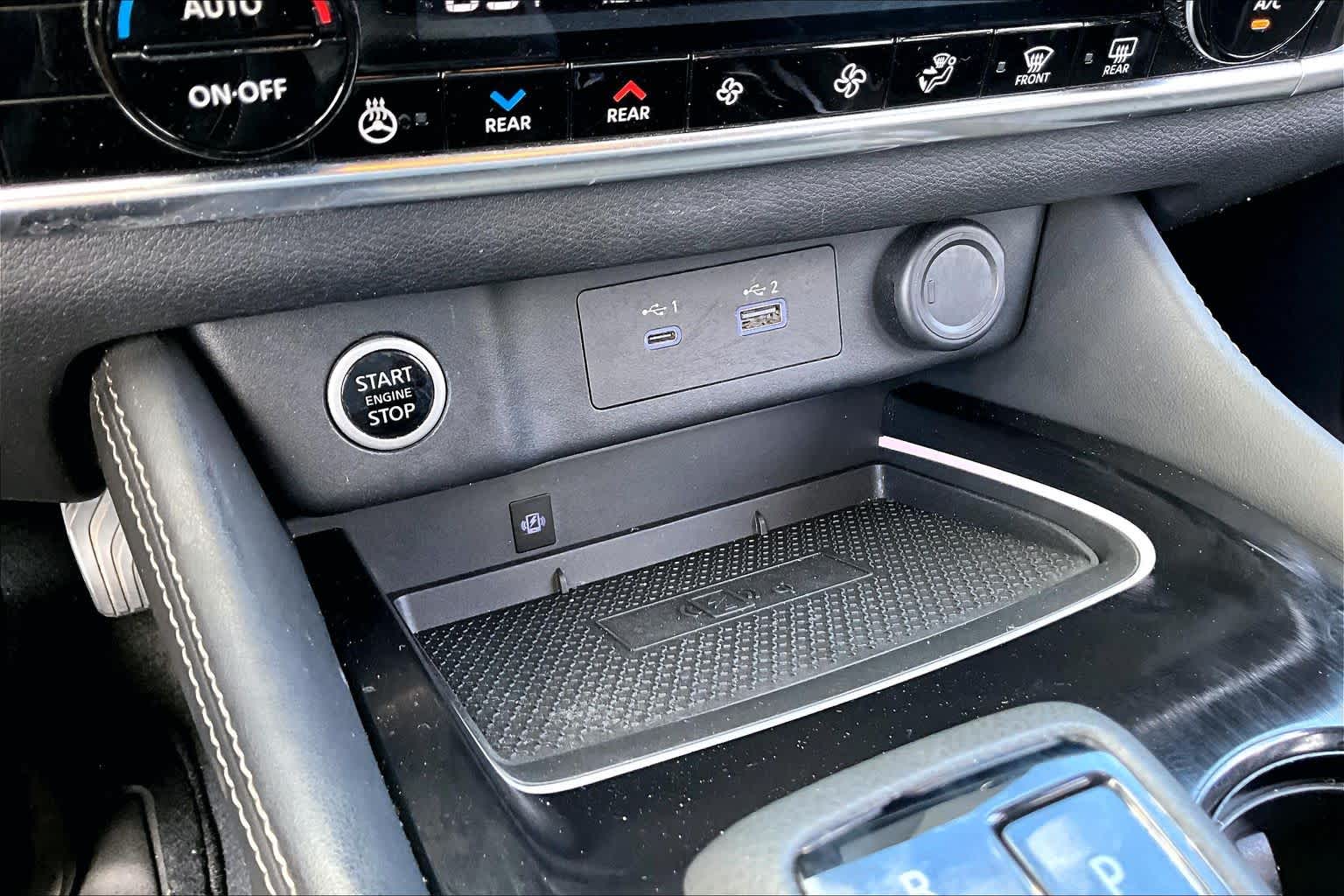 2022 Nissan Rogue Platinum Boulder Gray Pearl/Super Black at Sterling McCall Nissan