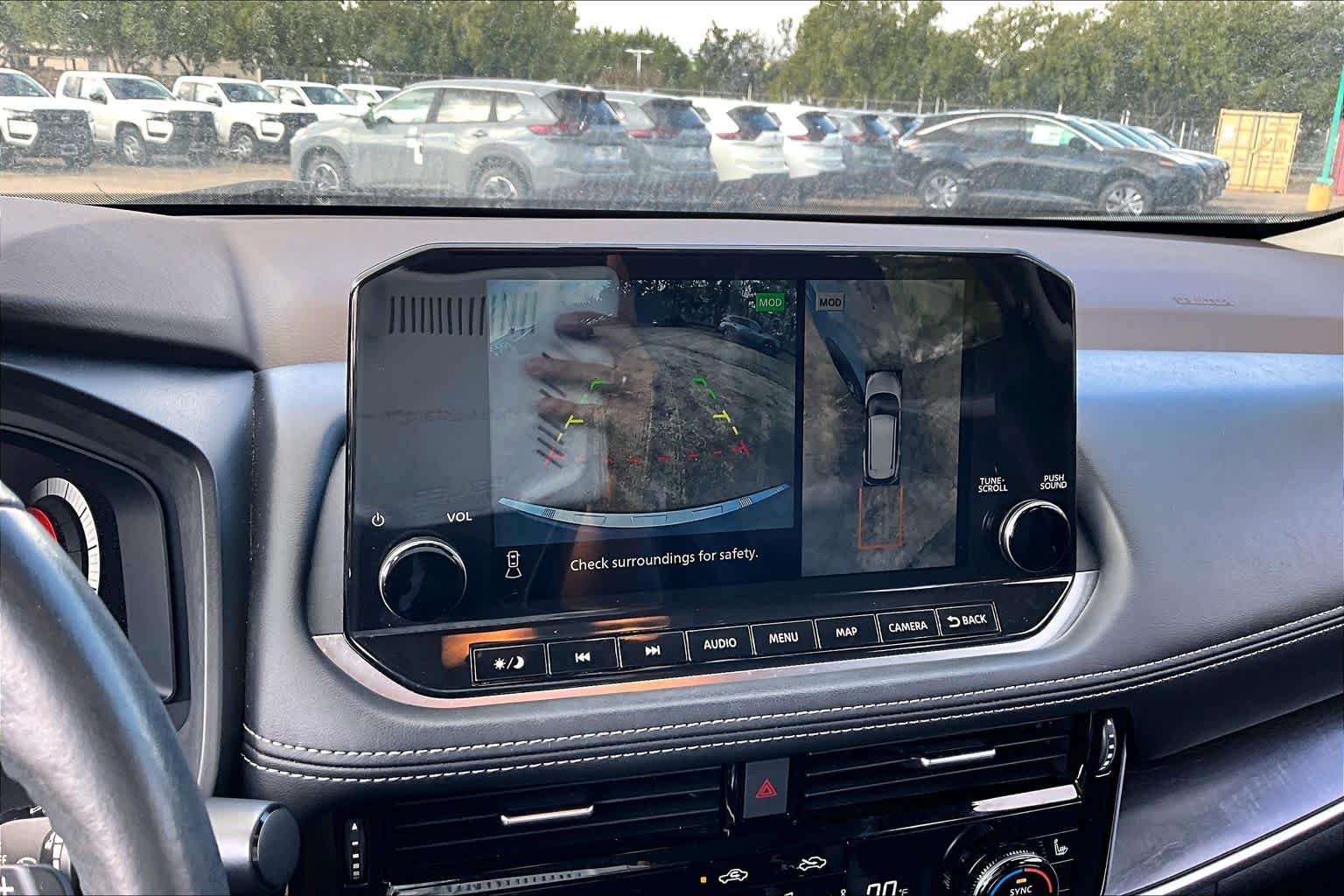 2022 Nissan Rogue Platinum Boulder Gray Pearl/Super Black at Sterling McCall Nissan