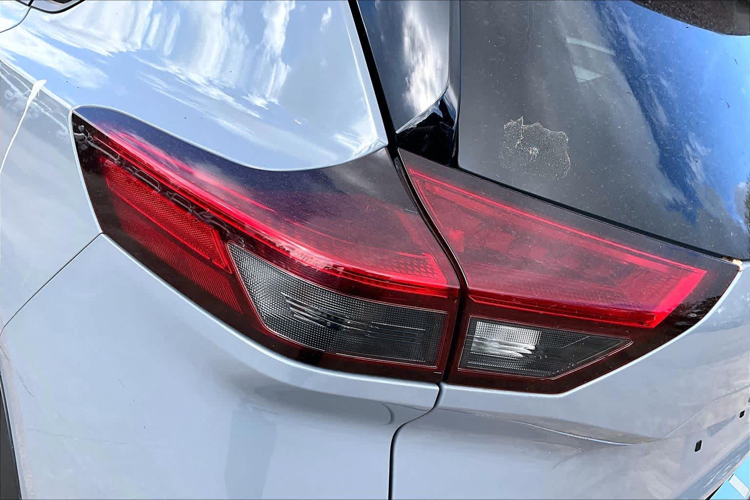 2022 Nissan Rogue Platinum Boulder Gray Pearl/Super Black at Sterling McCall Nissan