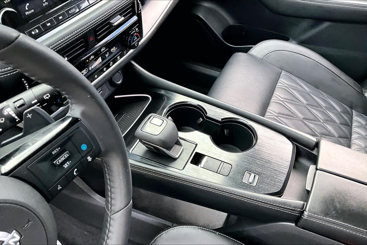 2023 Nissan Rogue Platinum Boulder Gray Pearl/Super Black at Honda of Clear Lake