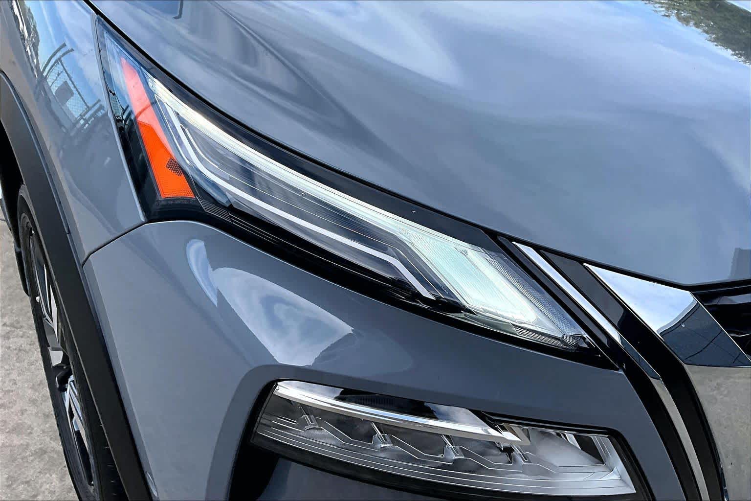 2023 Nissan Rogue Platinum Boulder Gray Pearl/Super Black at Honda of Clear Lake