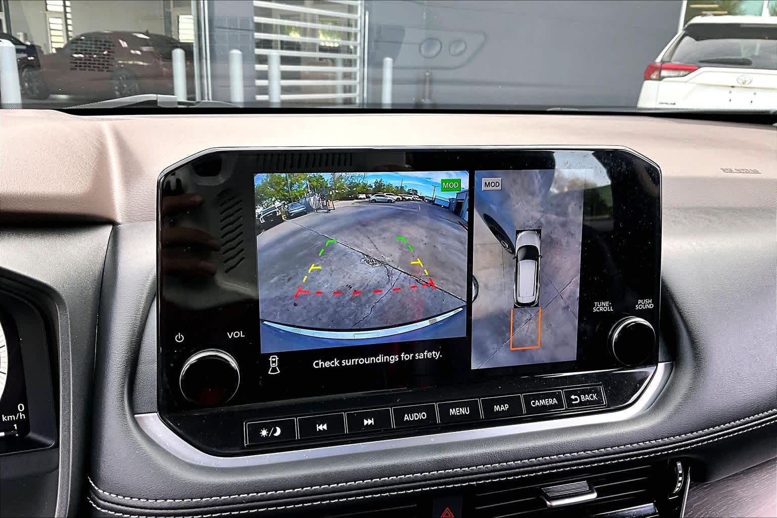 2023 Nissan Rogue Platinum Boulder Gray Pearl/Super Black at Honda of Clear Lake