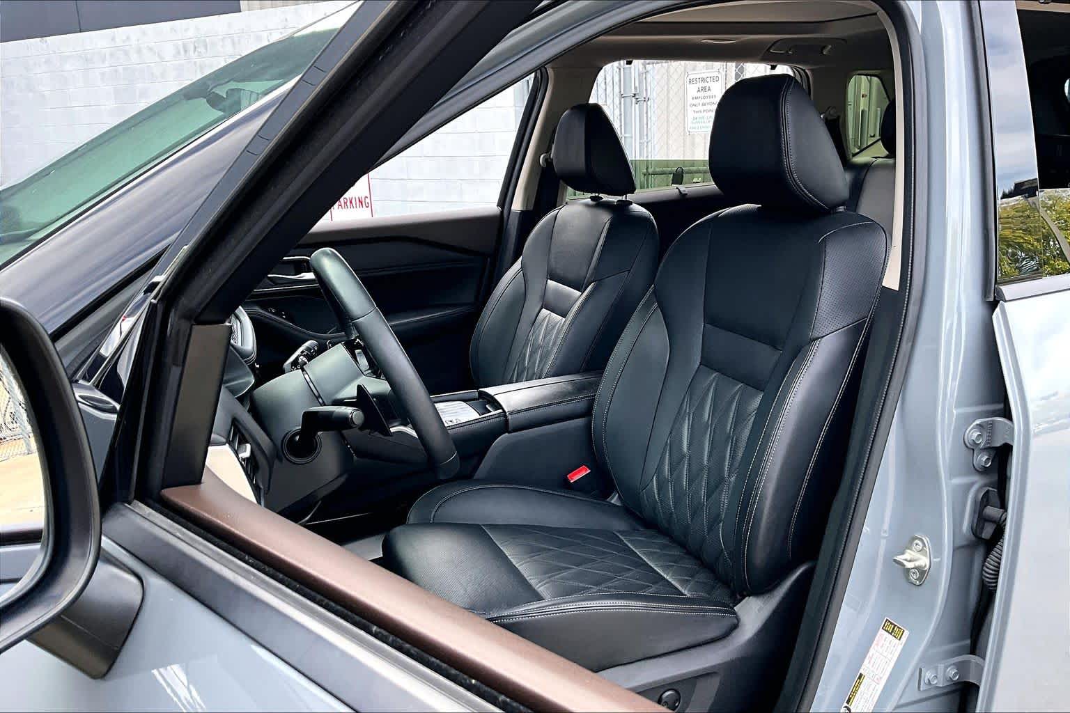 2023 Nissan Rogue Platinum Boulder Gray Pearl/Super Black at Honda of Clear Lake