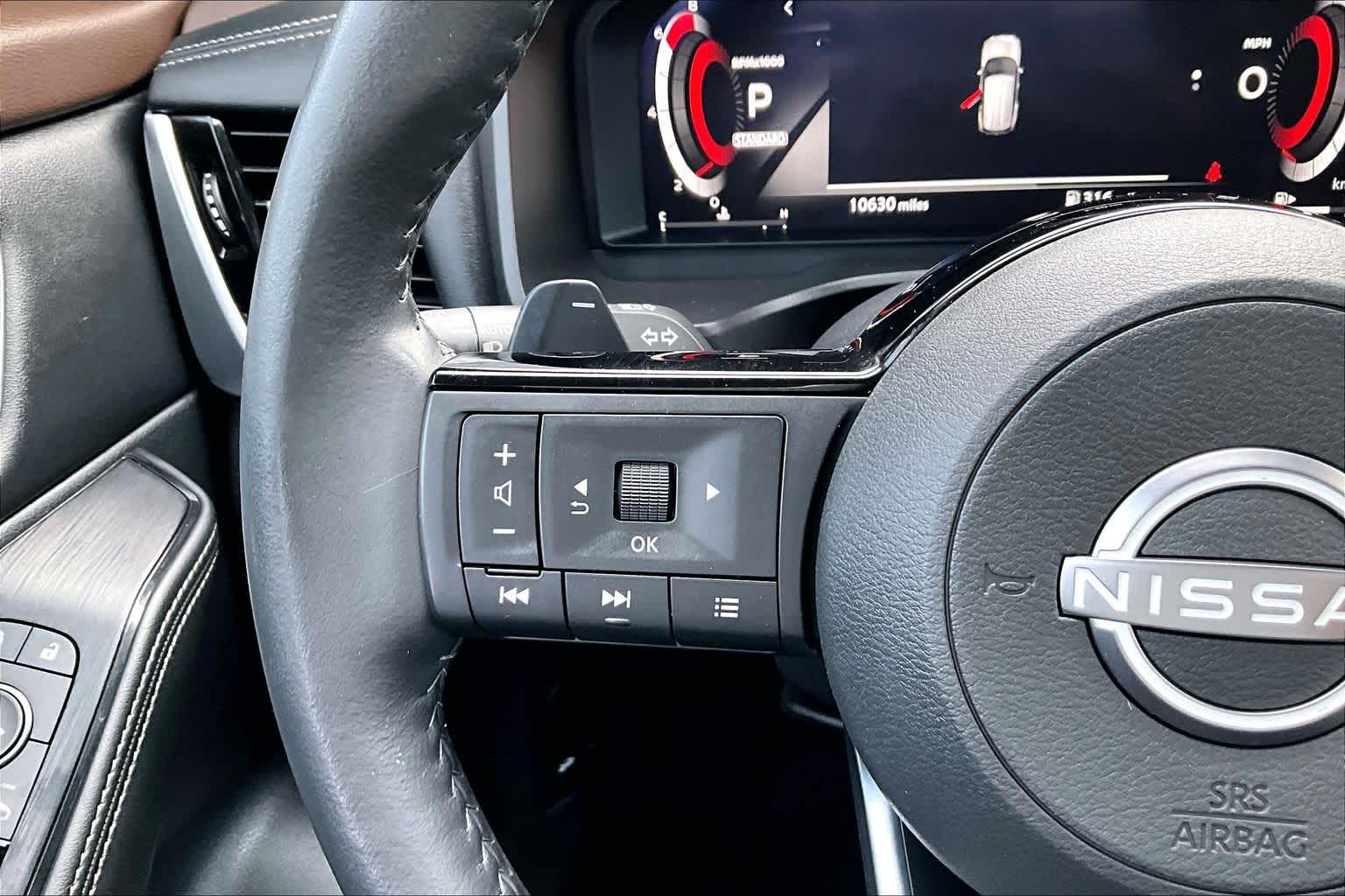 2023 Nissan Rogue Platinum Boulder Gray Pearl/Super Black at Honda of Clear Lake