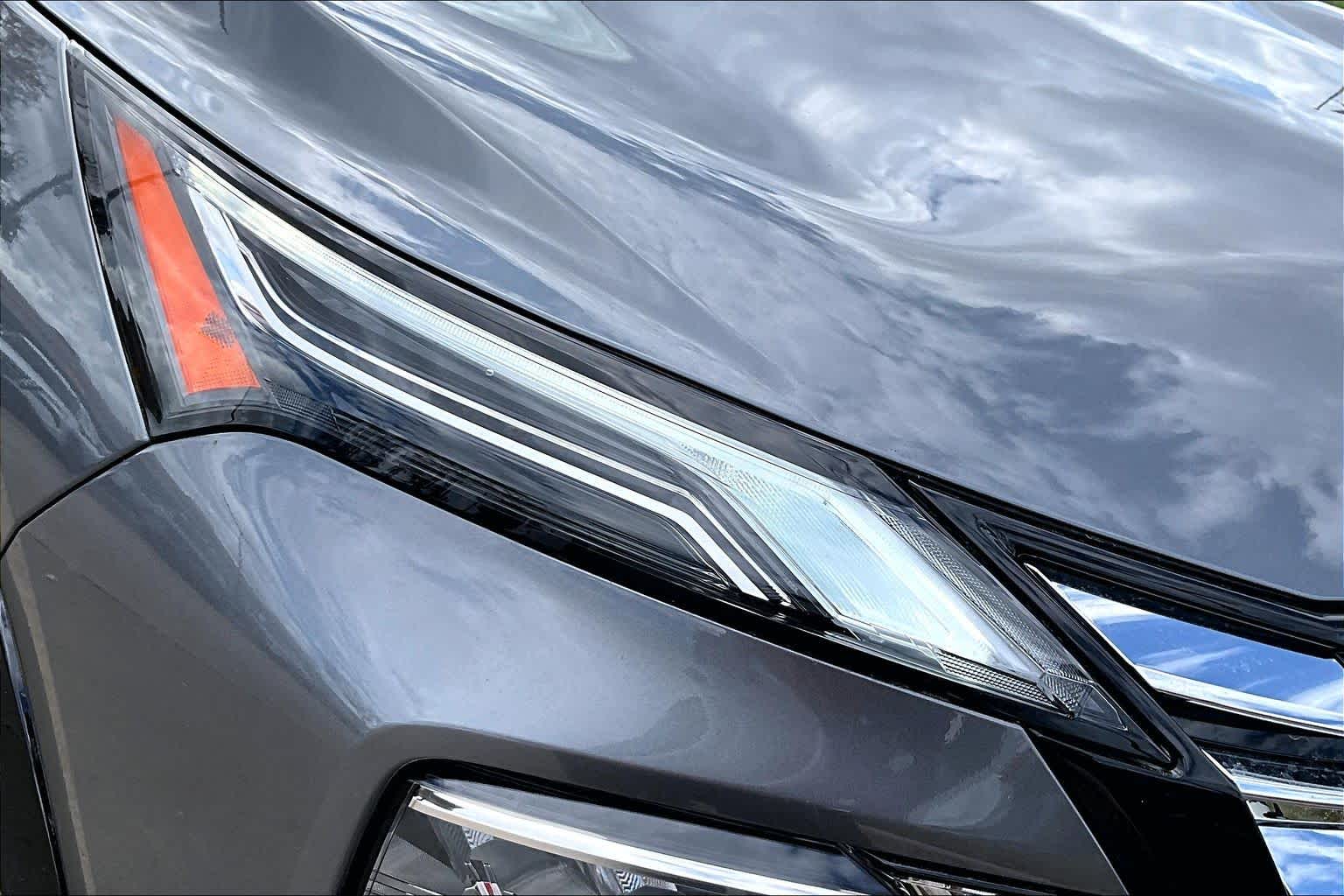 2026 Nissan Rogue Platinum Gun Metallic at Sterling McCall Nissan
