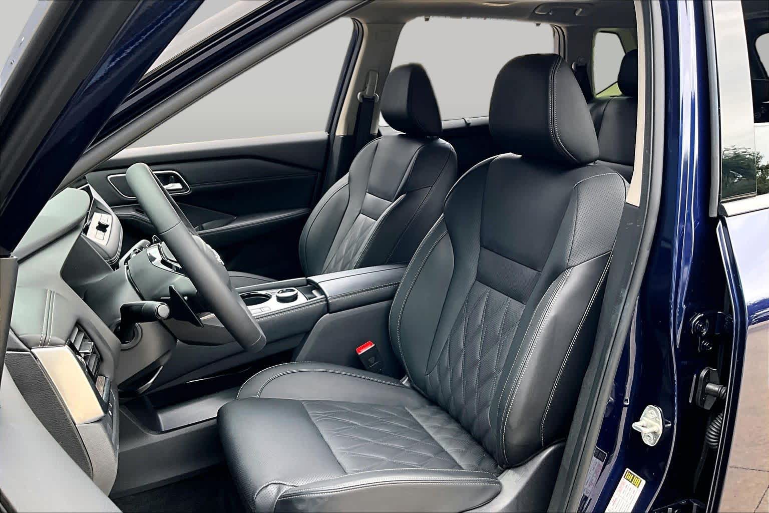 2026 Nissan Rogue Platinum Deep Ocean Blue Pearl at Lexus Southwest Houston